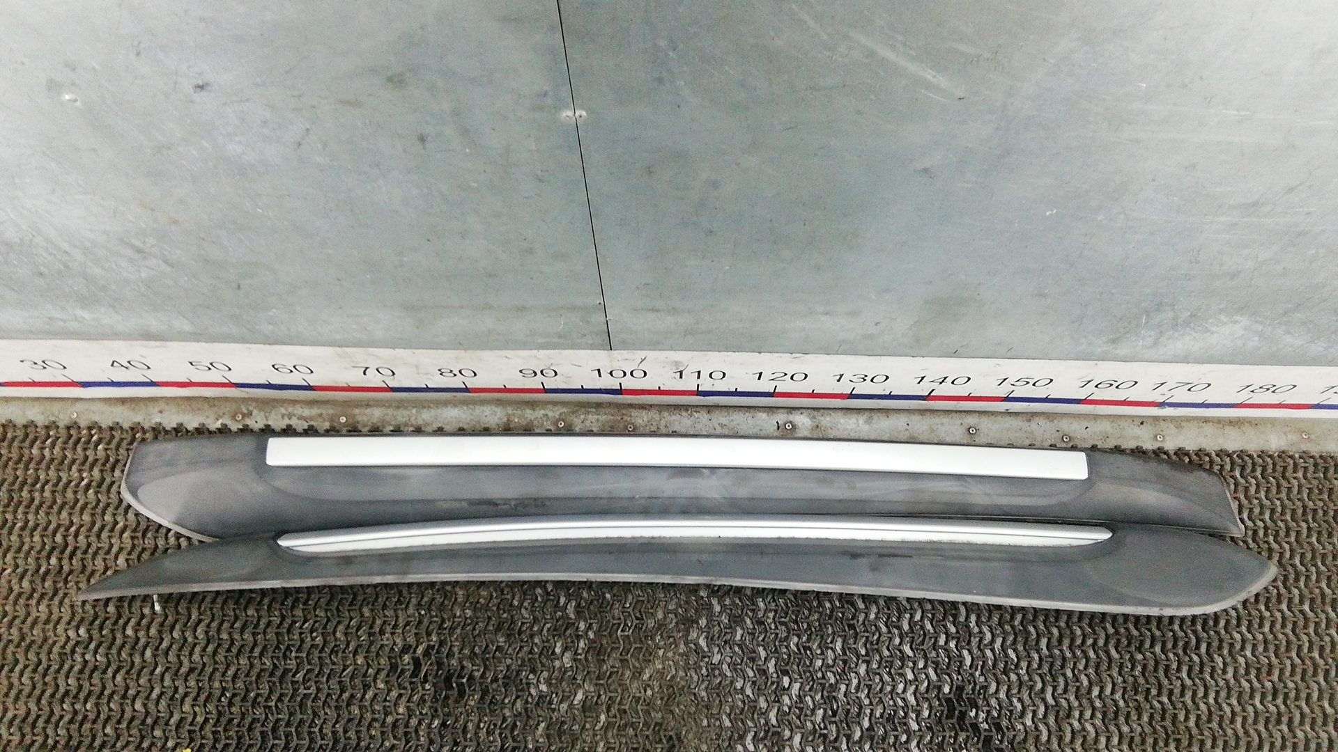 Рейлинги (релинг) к-кт (планки на крышу)