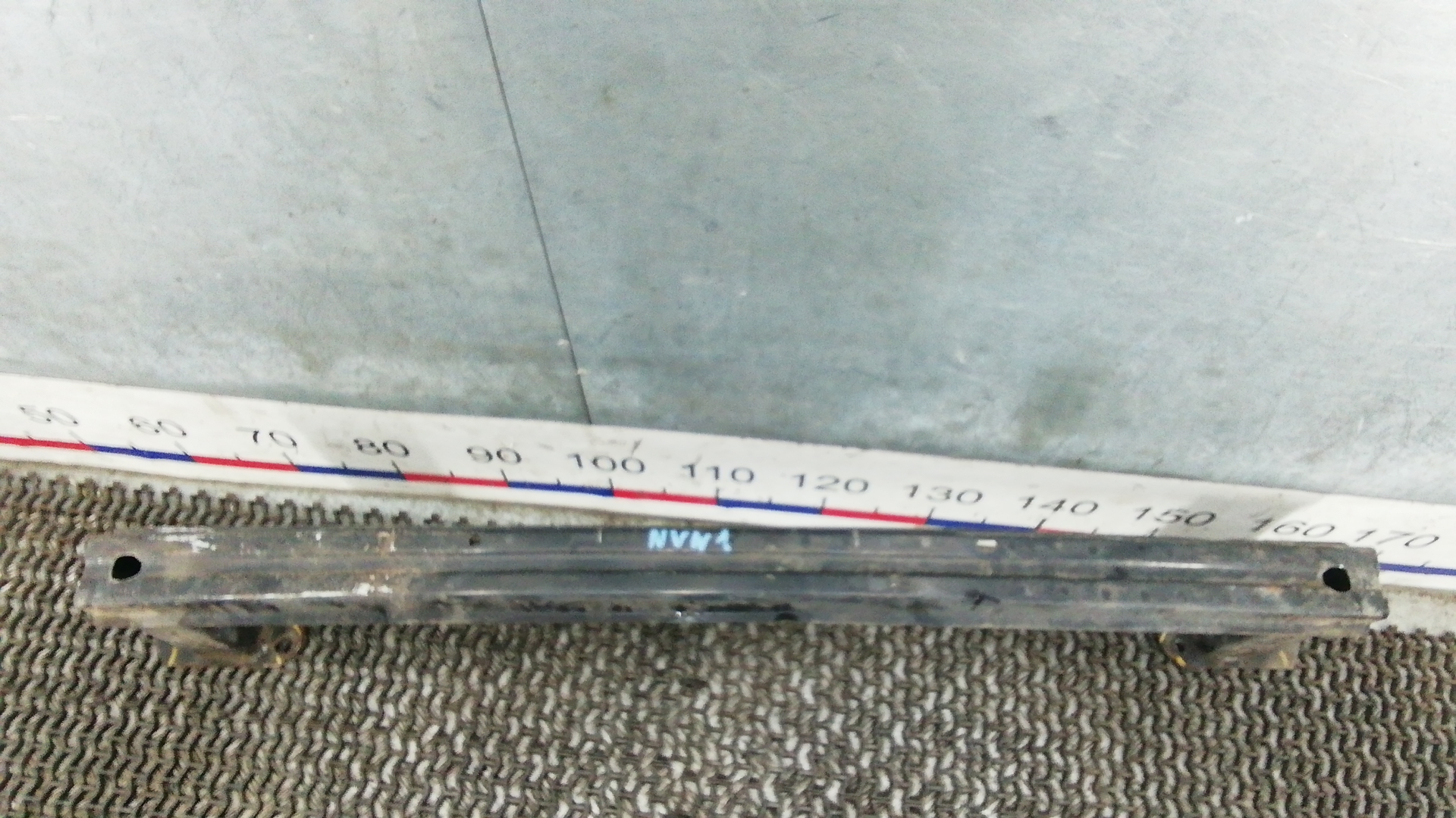 Кронштейн усилителя переднего бампера