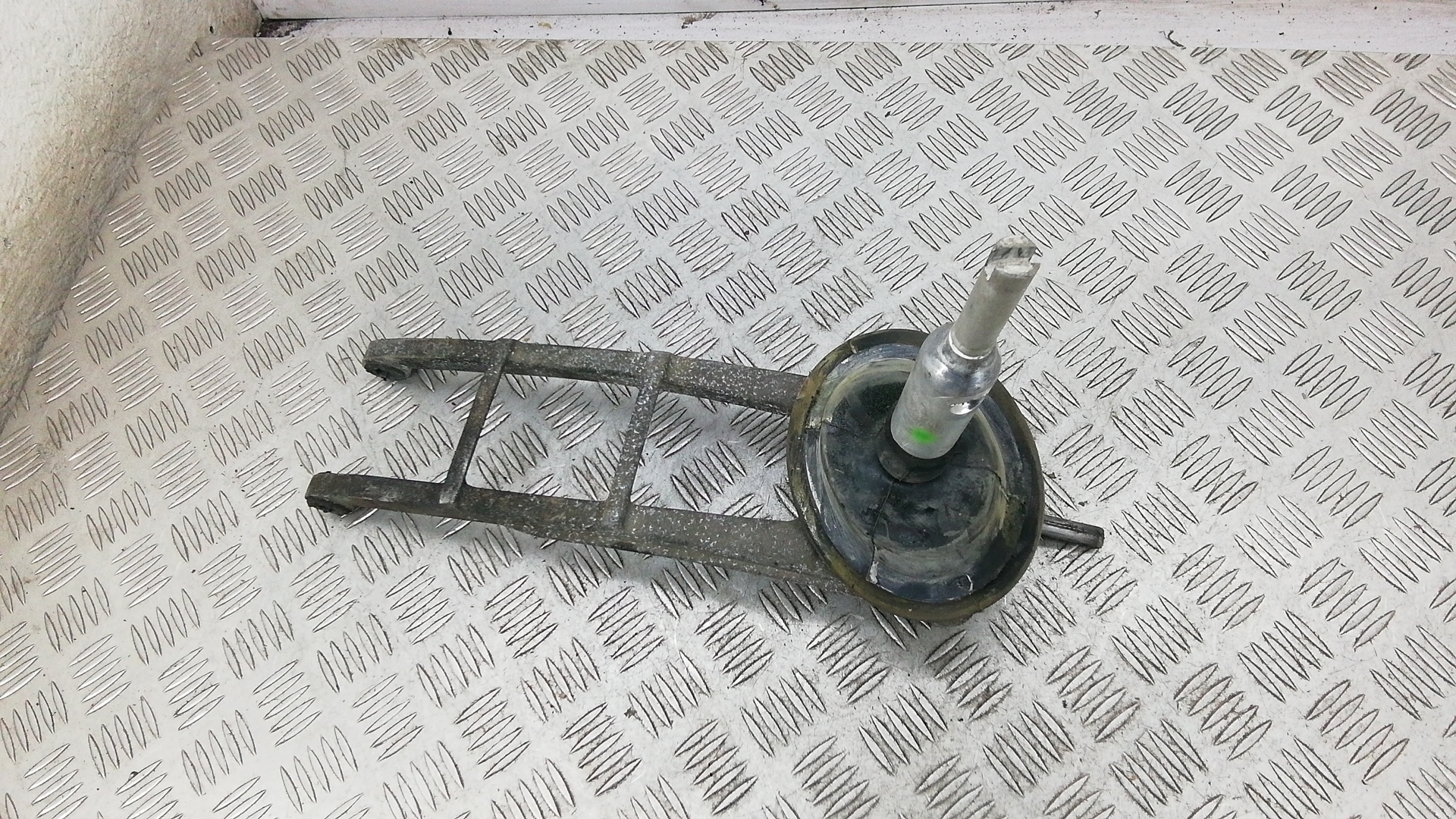 Кулиса МКПП / АКПП