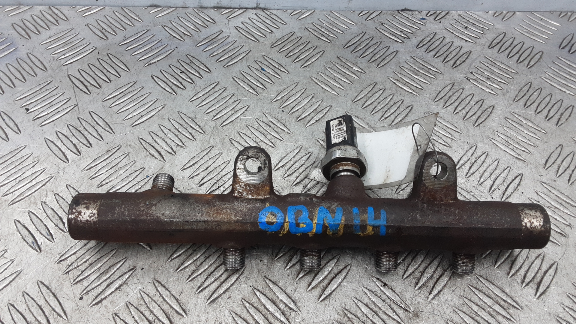 Рейка топливная (рампа)