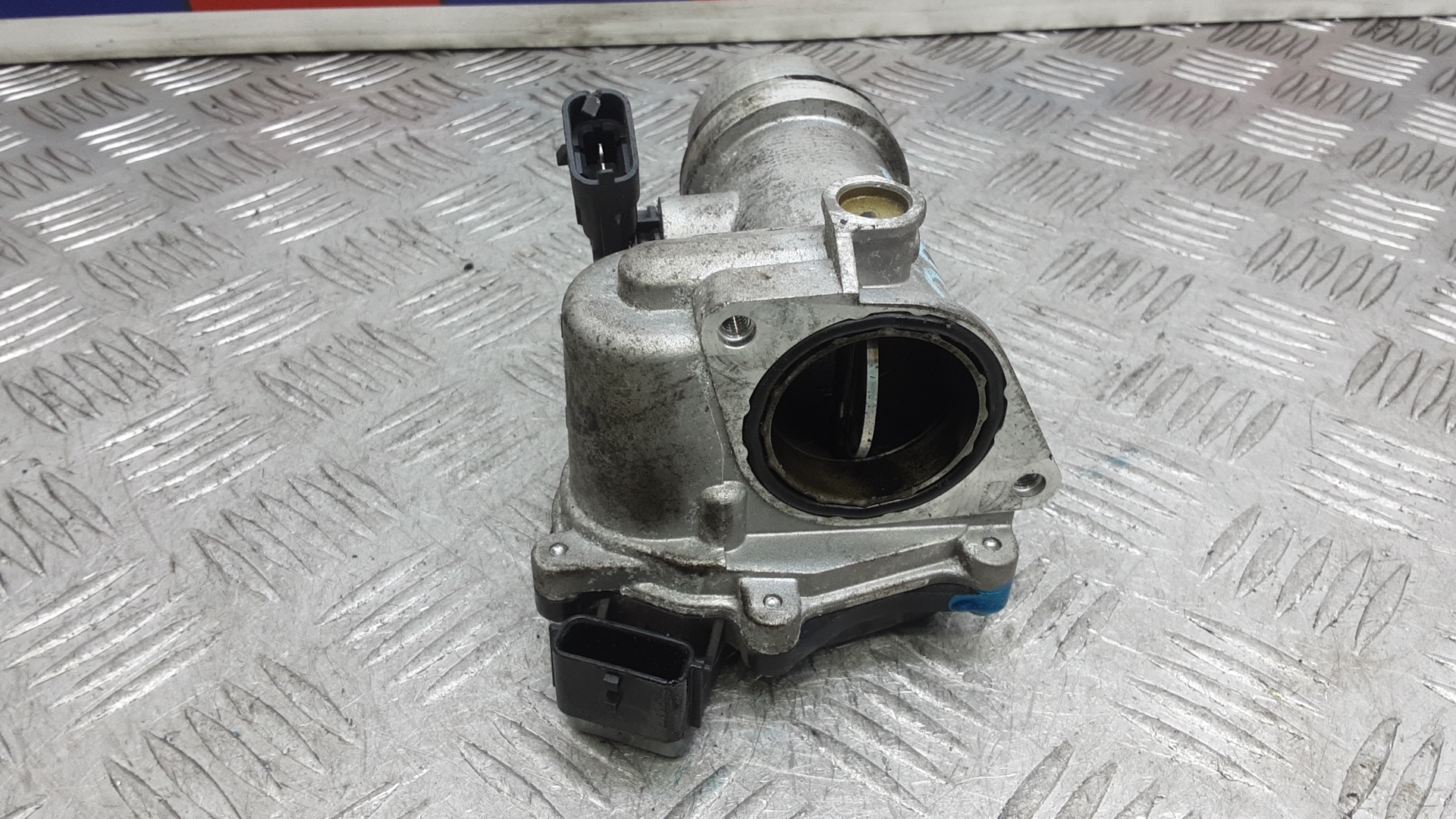 Заслонка дроссельная электрическая