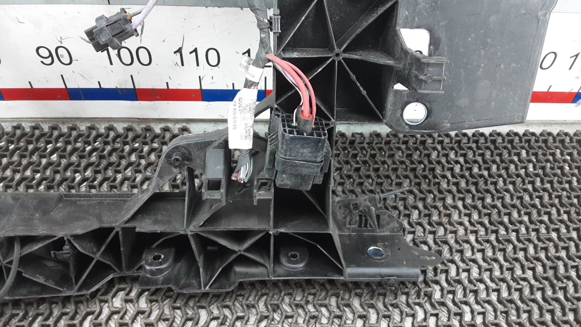 Панель передняя (телевизор)