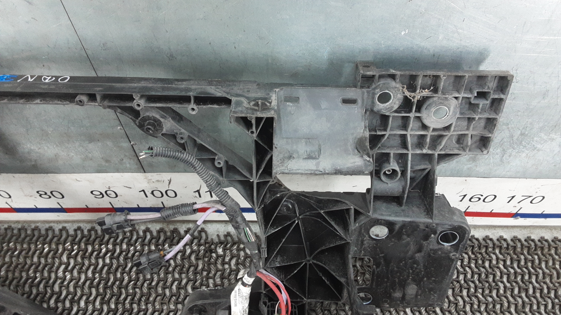 Панель передняя (телевизор)