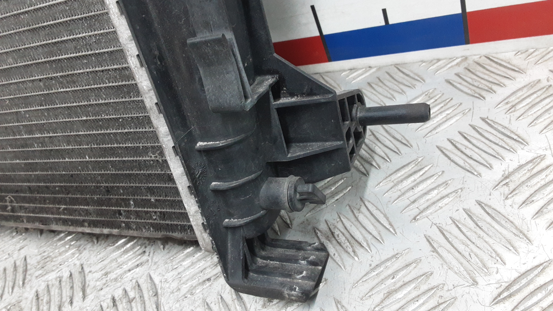 Радиатор охлаждения двигателя основной