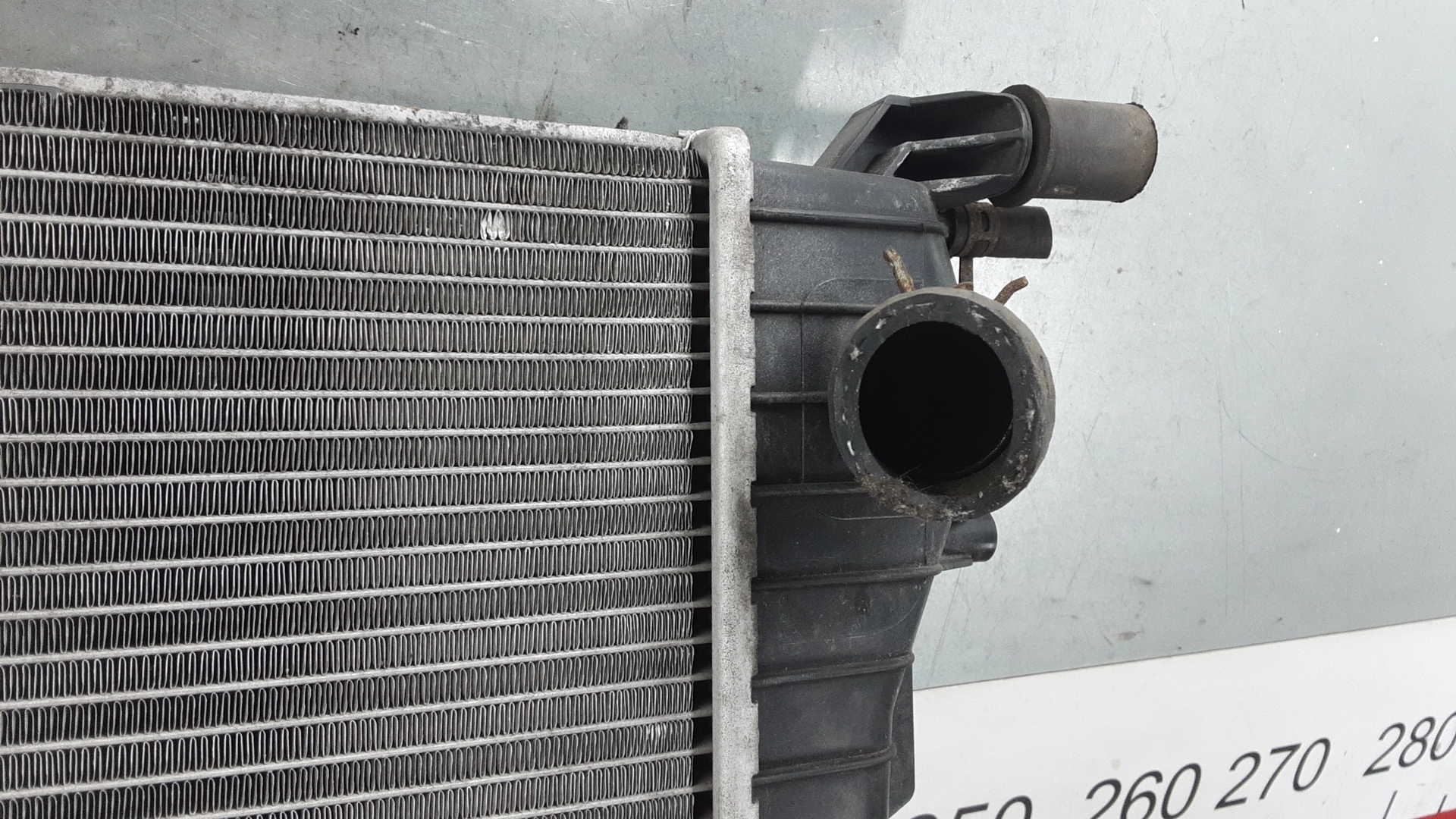 Радиатор охлаждения двигателя основной