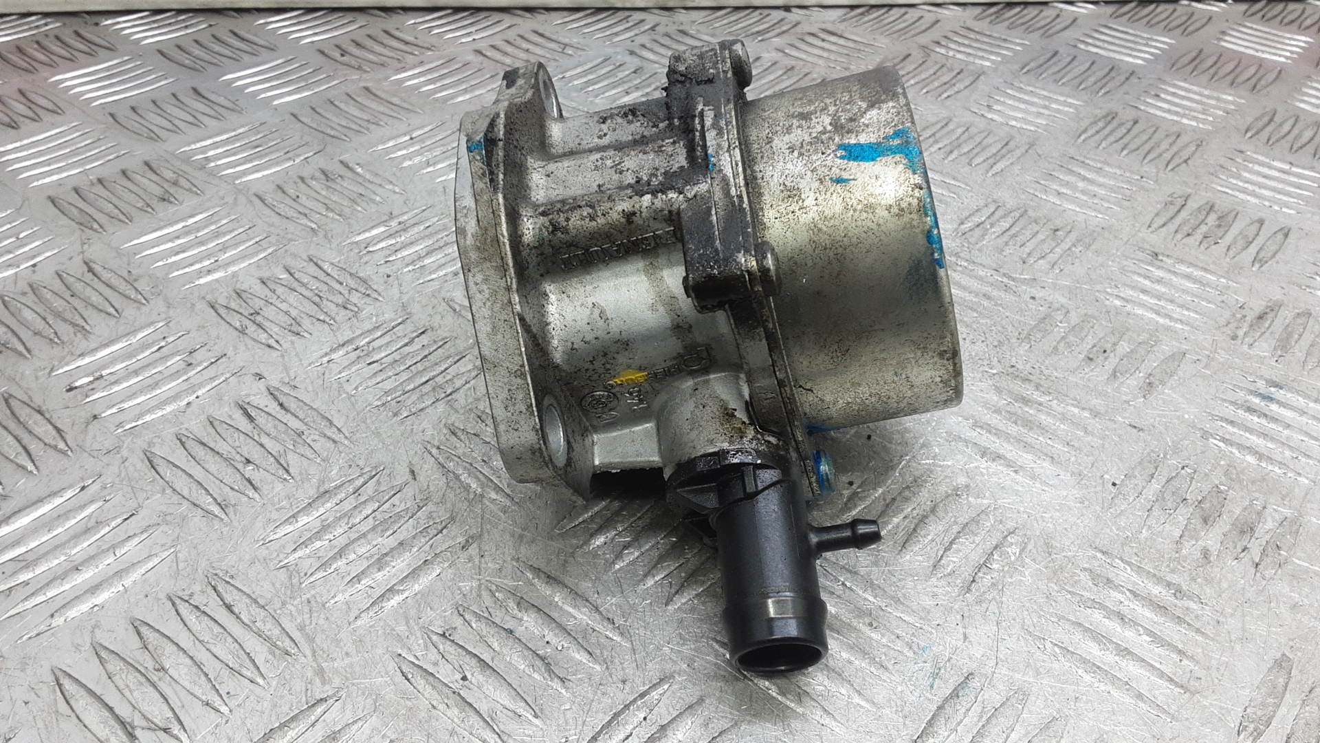 Насос вакуумный