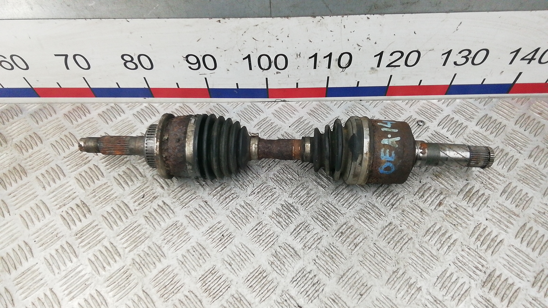 Полуось передняя левая