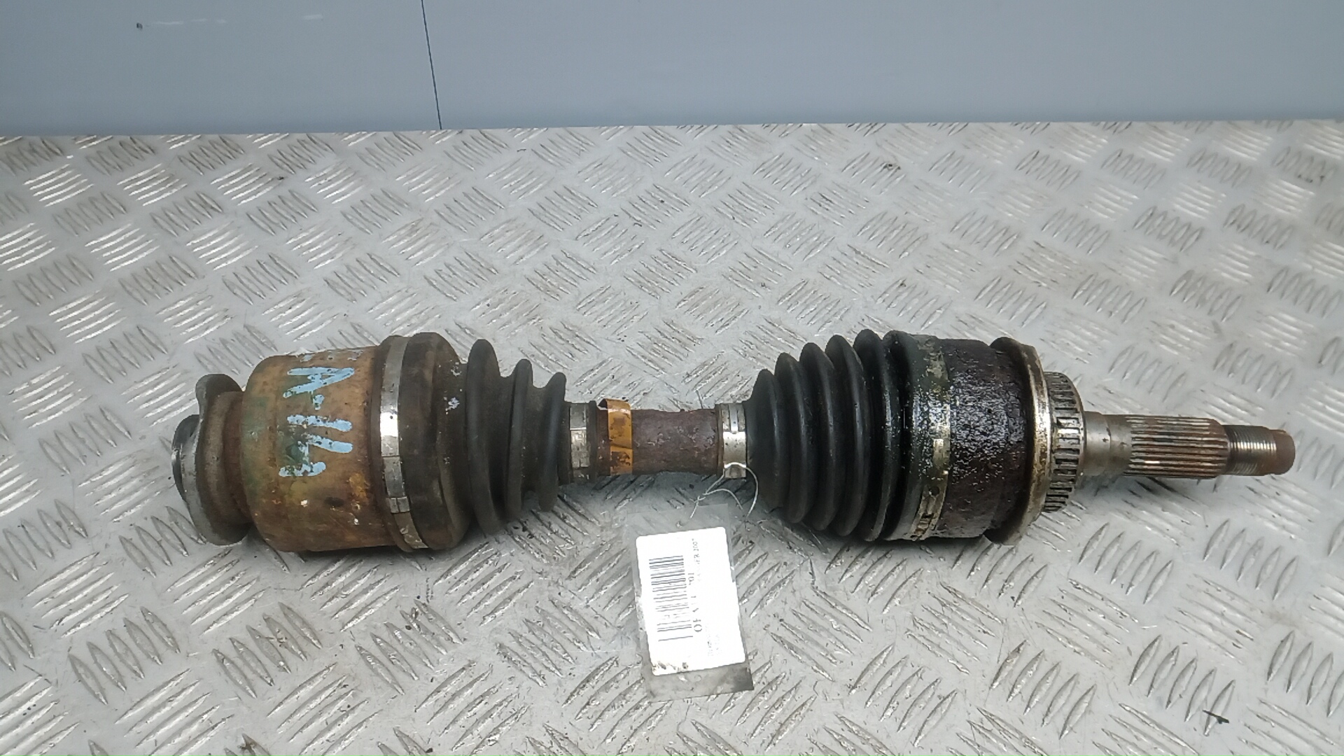 Полуось передняя правая