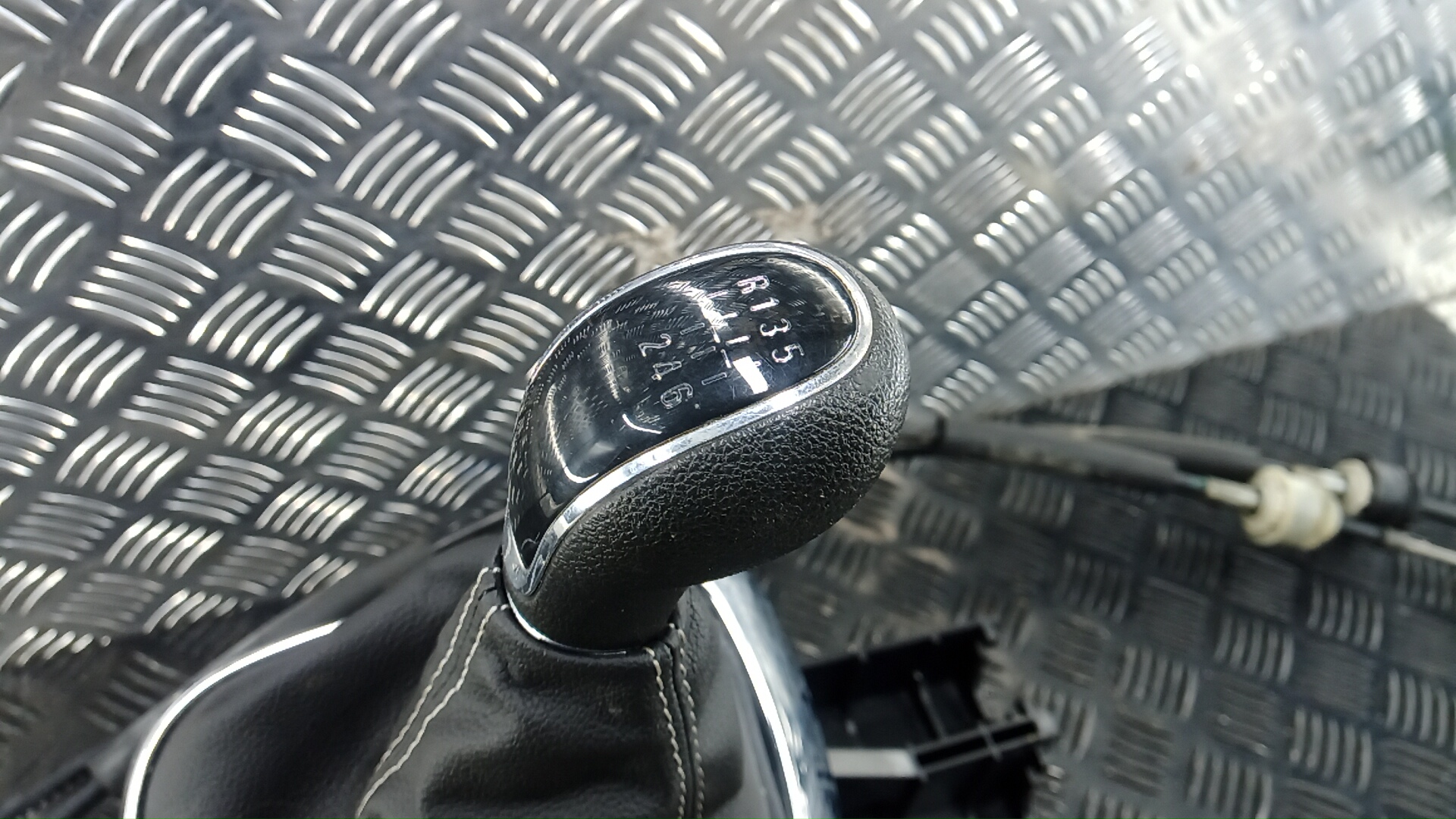 Кулиса МКПП / АКПП