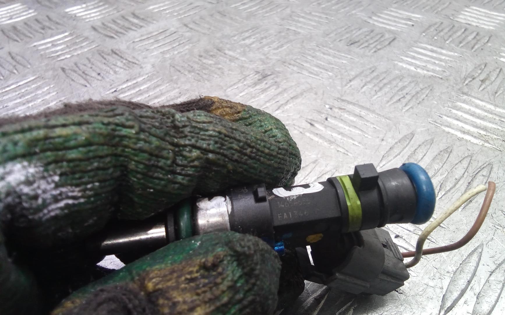 Форсунка инжекторная электрическая