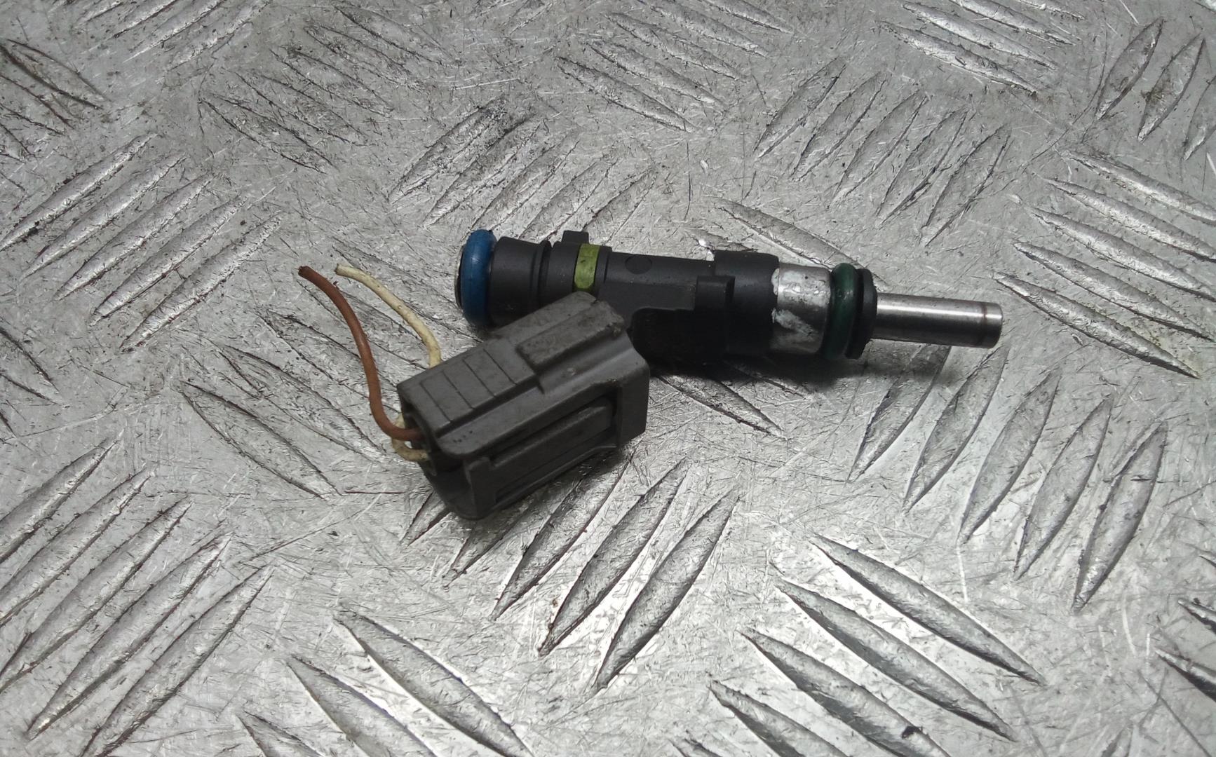 Форсунка инжекторная электрическая