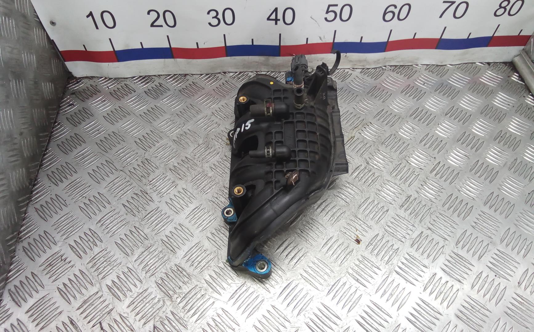 Коллектор впускной