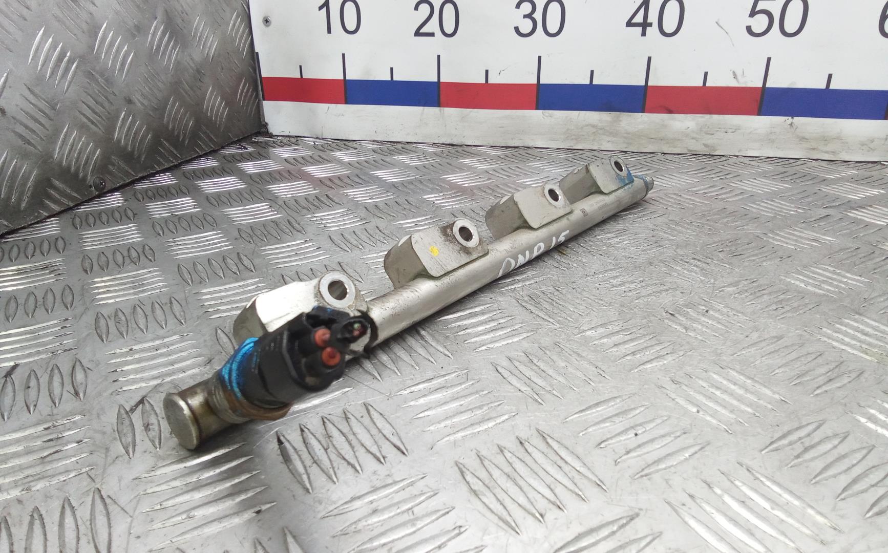 Рейка топливная (рампа)