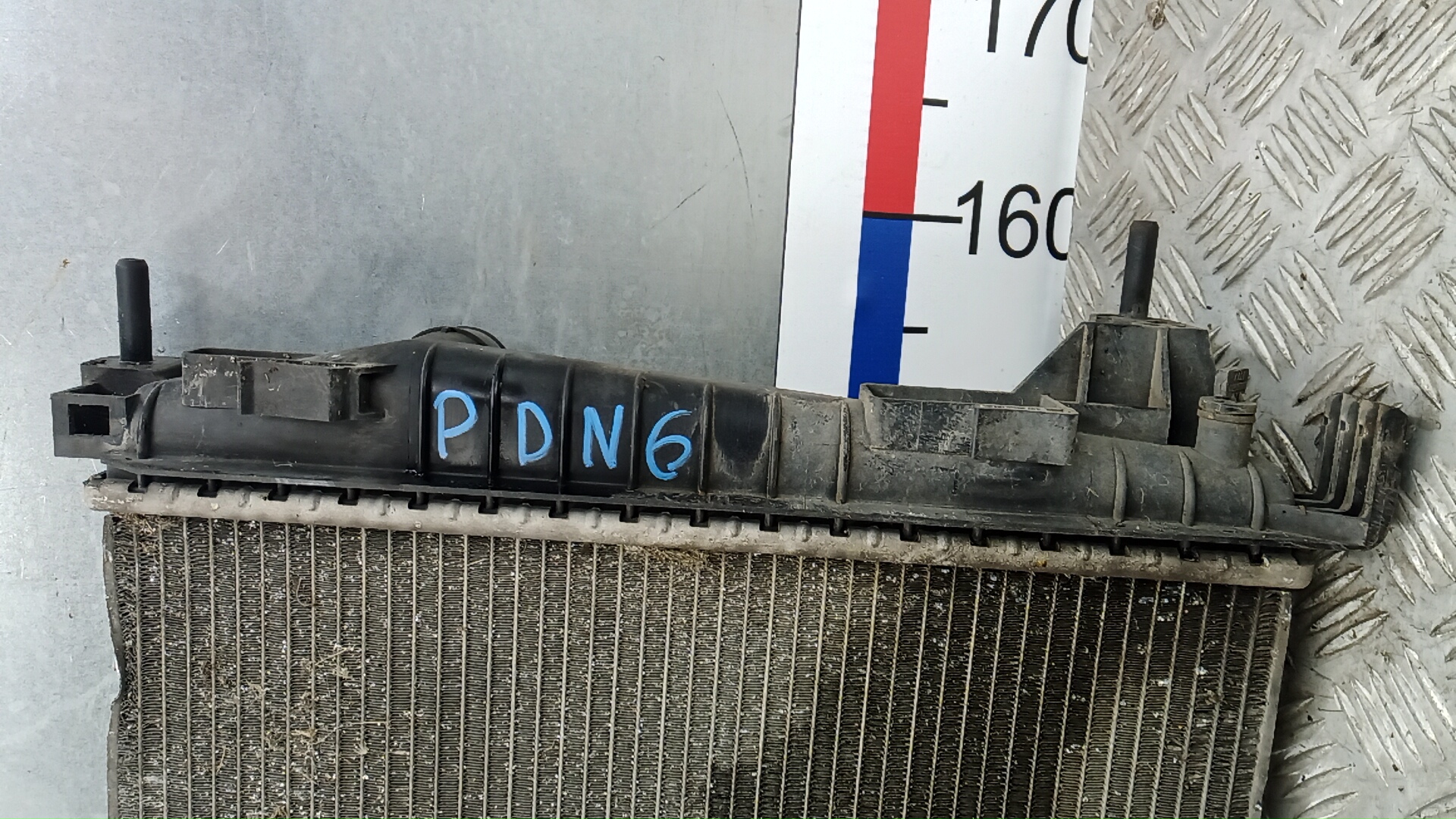 Радиатор охлаждения двигателя основной