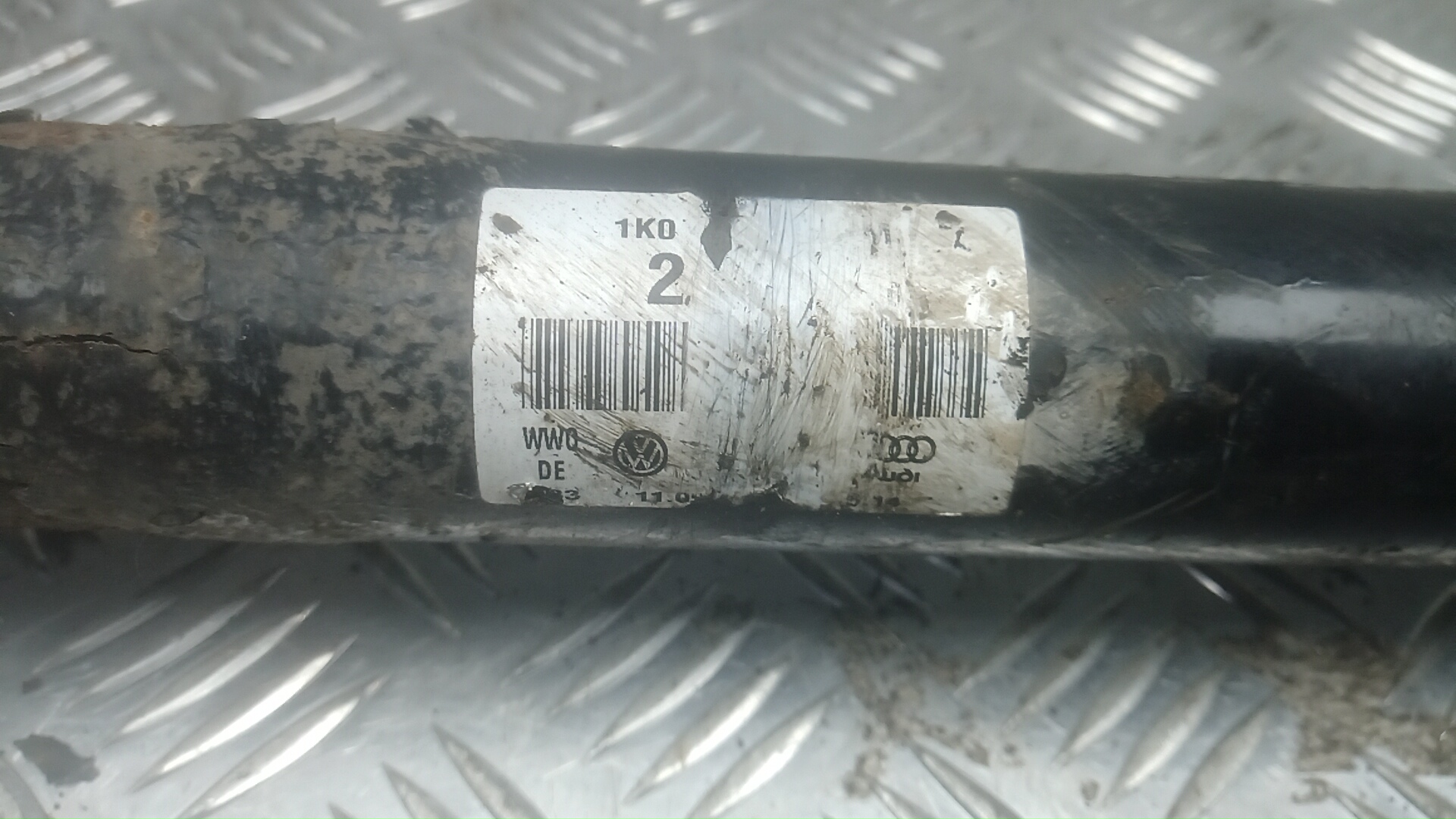 Полуось передняя правая