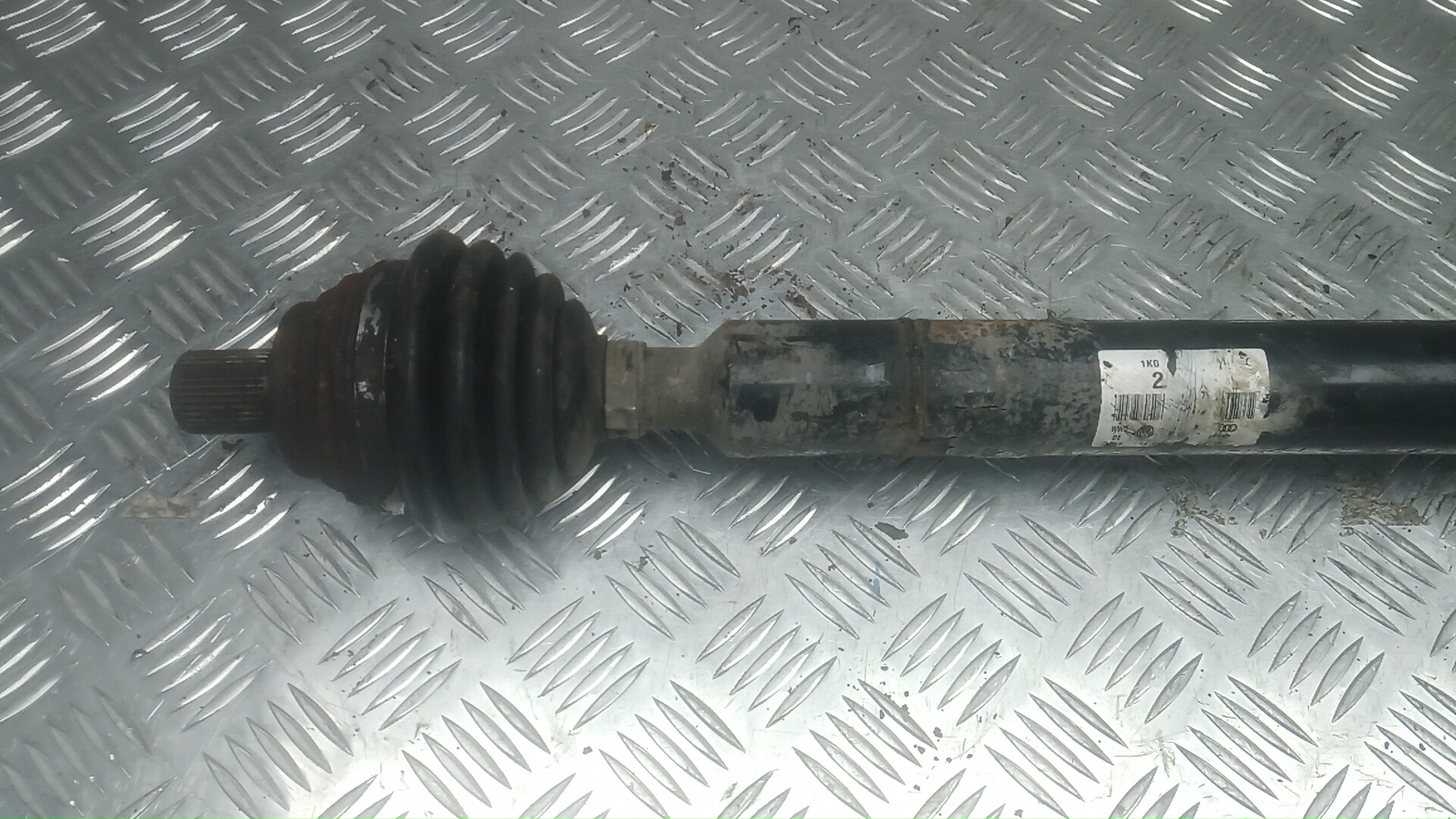 Полуось передняя правая