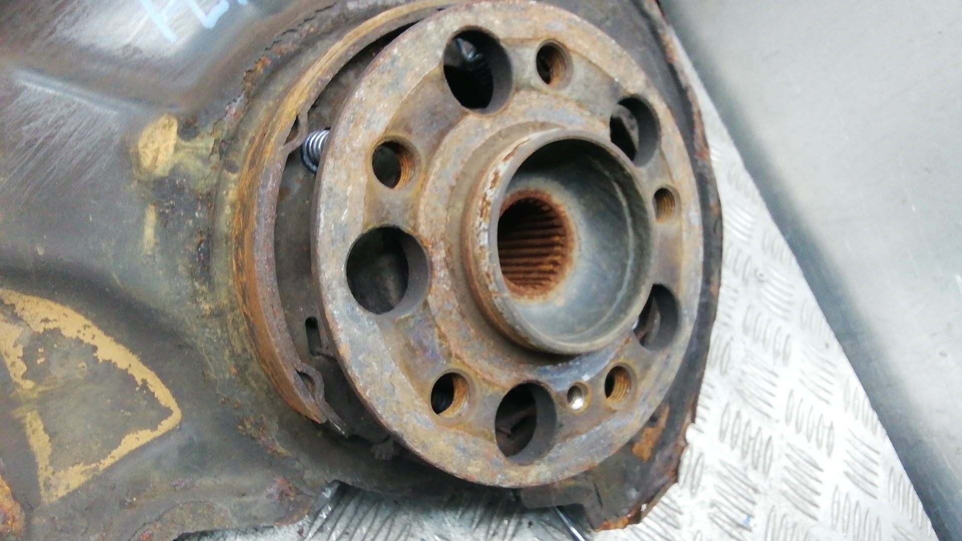 Ступица задняя