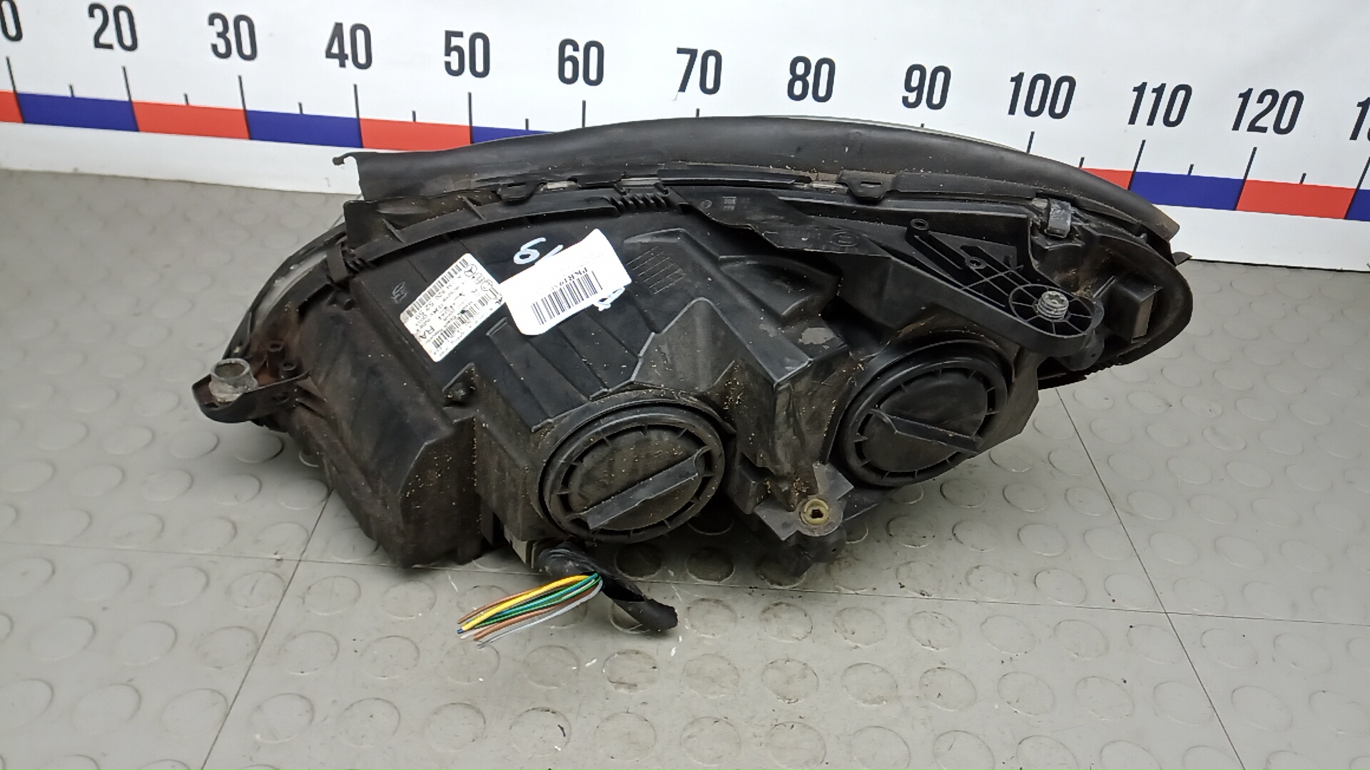 Фара правая