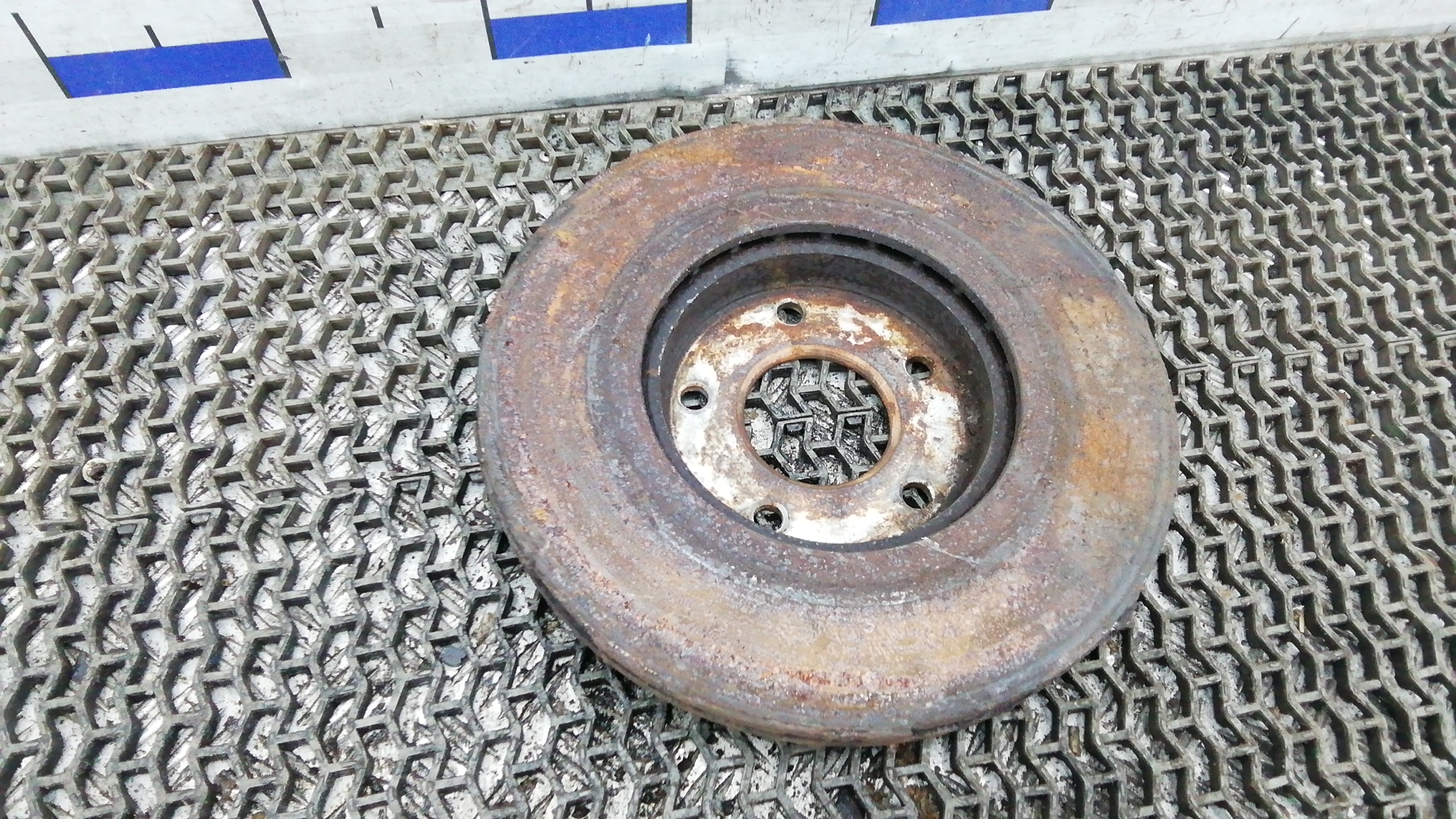 Диск тормозной передний вентилируемый