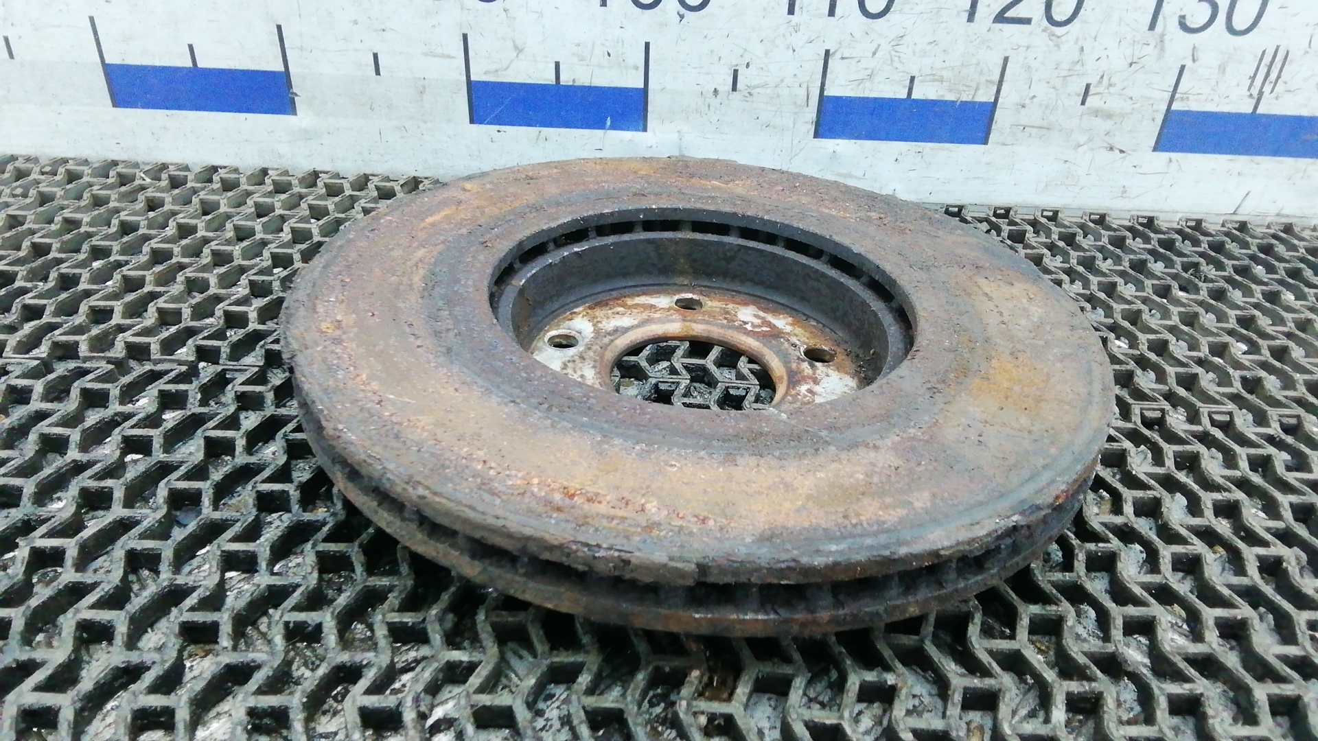 Диск тормозной передний вентилируемый