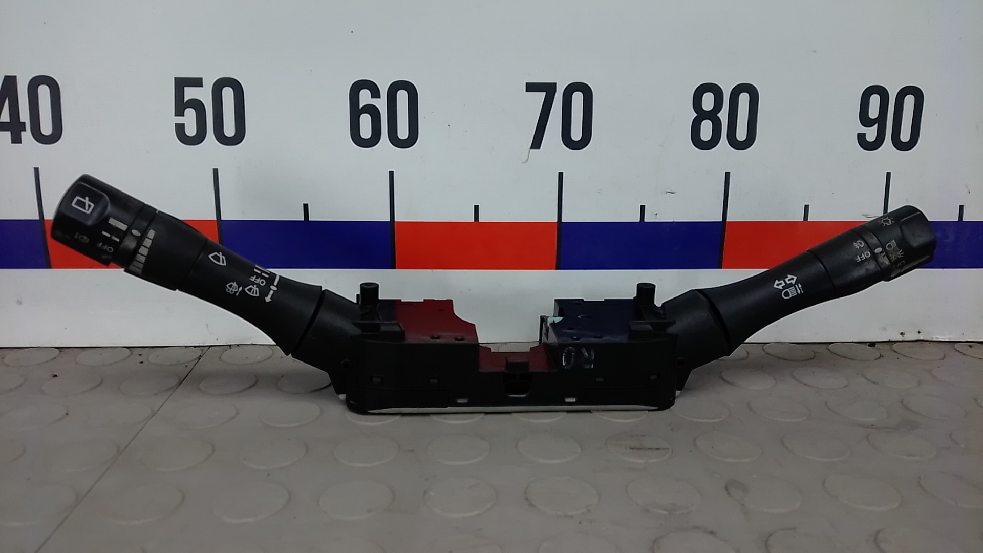 Переключатель подрулевой