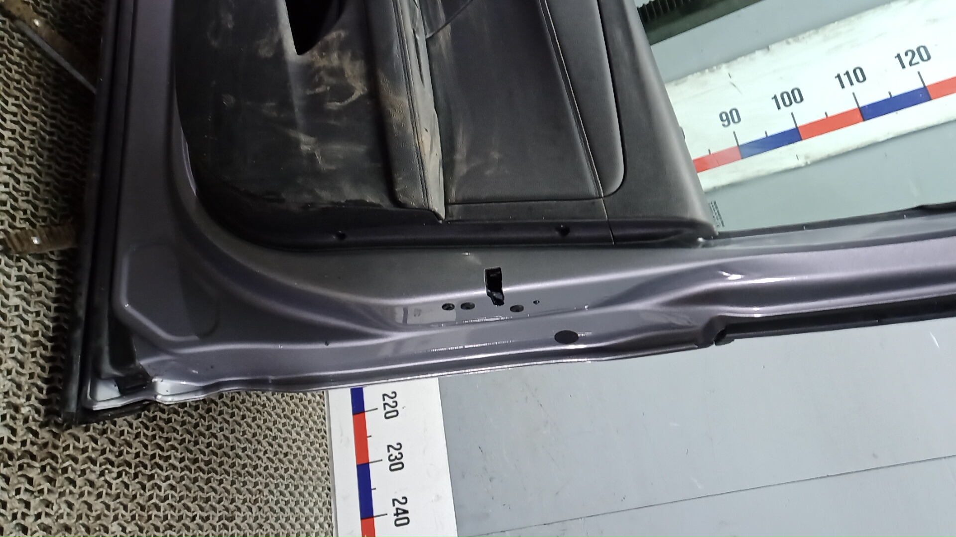 Дверь передняя правая