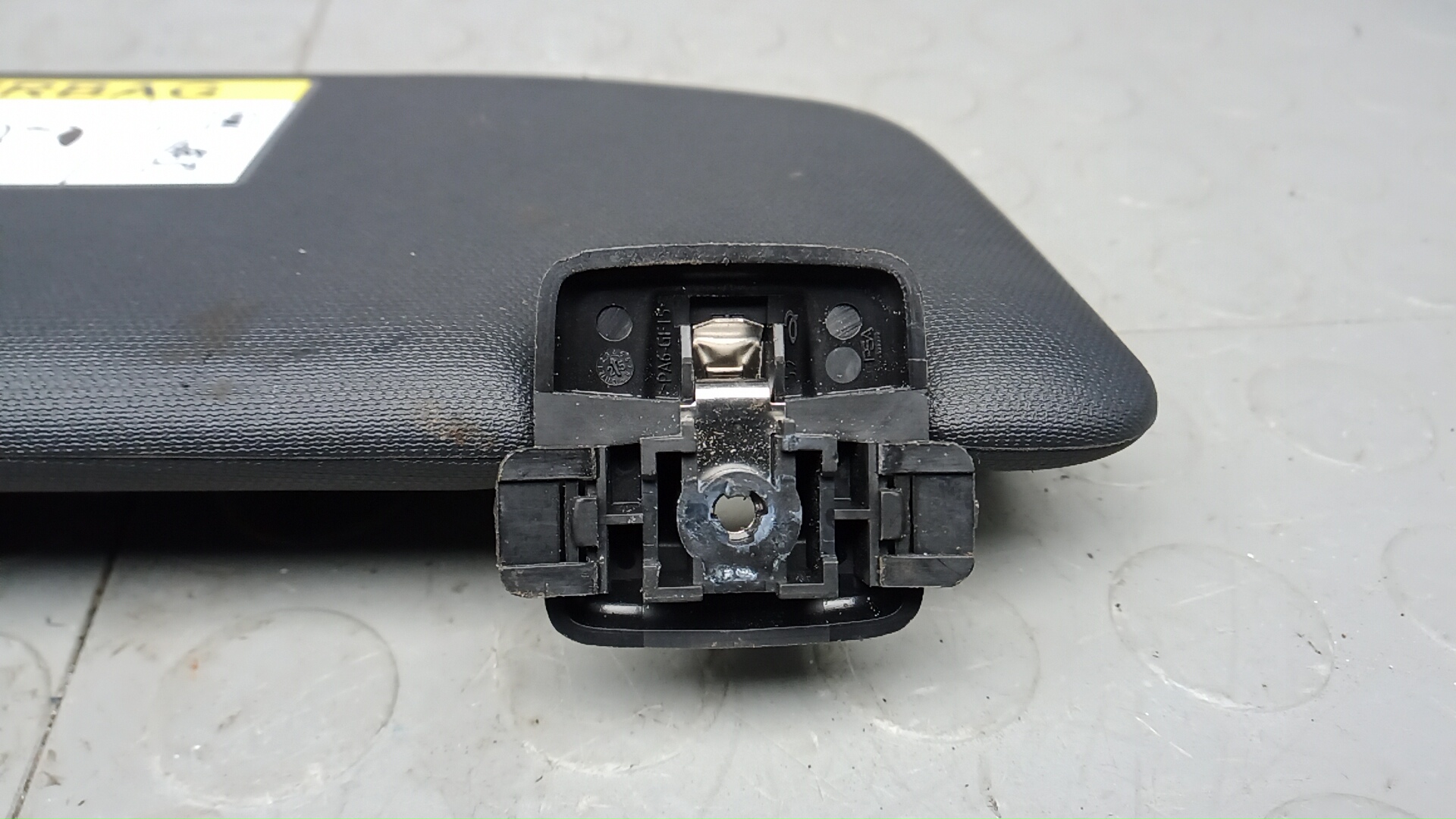 Козырек солнцезащитный