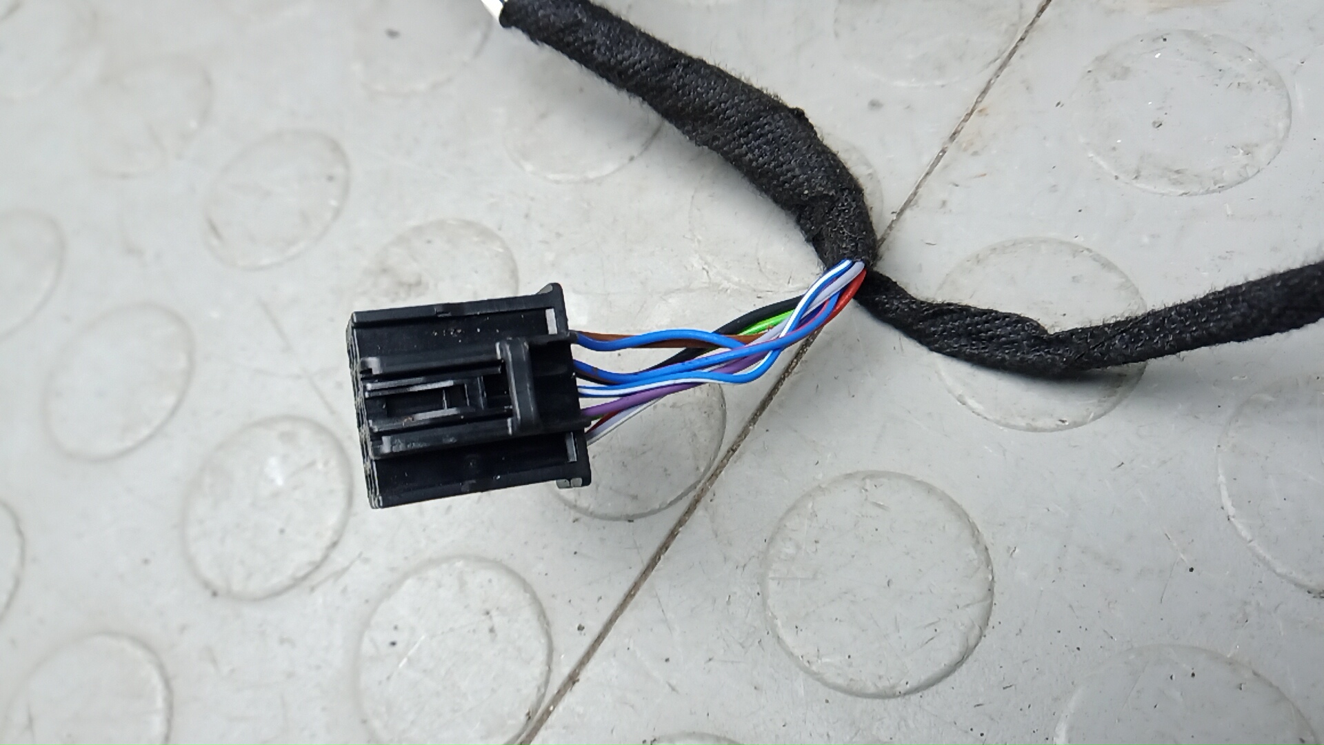 Зеркало левое электрическое