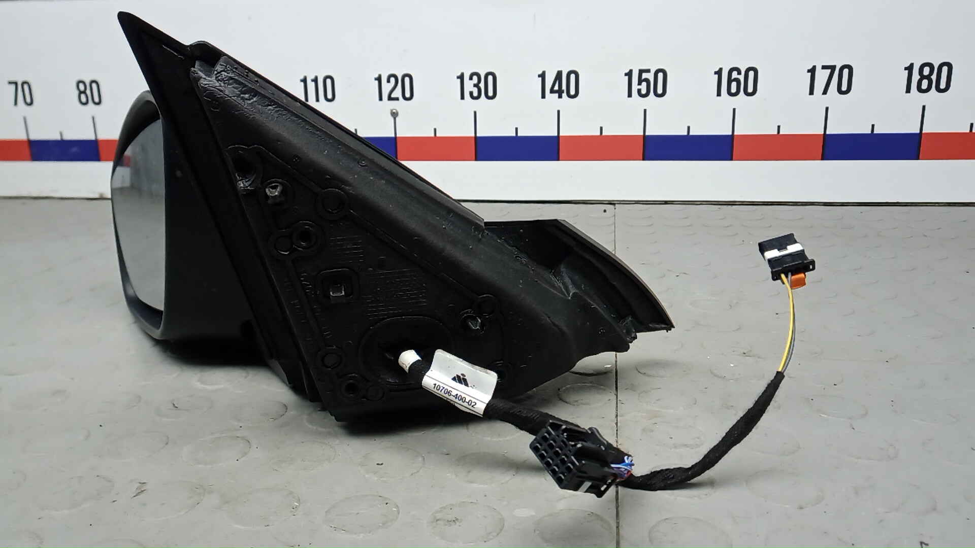 Зеркало левое электрическое