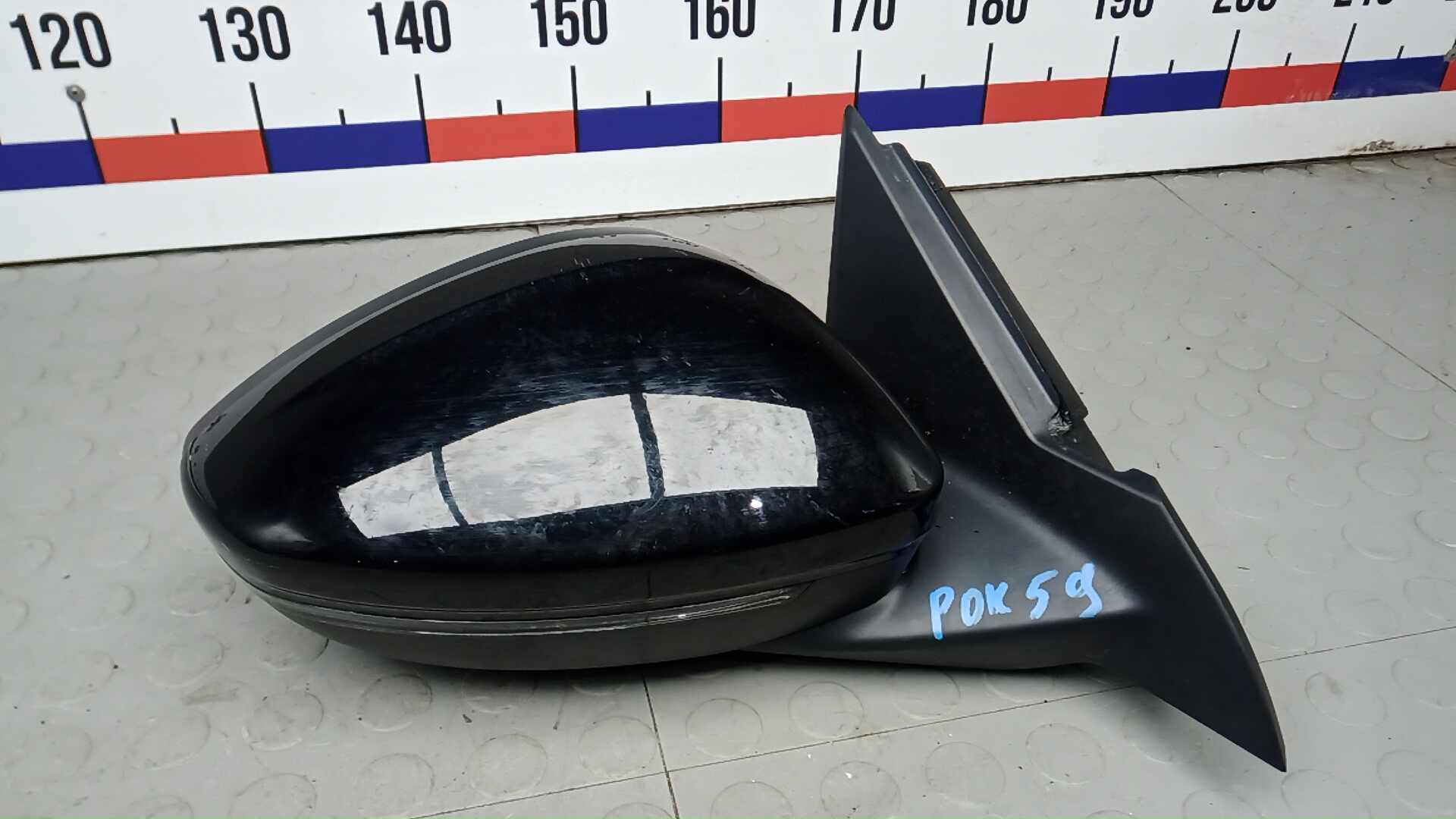 Зеркало правое электрическое