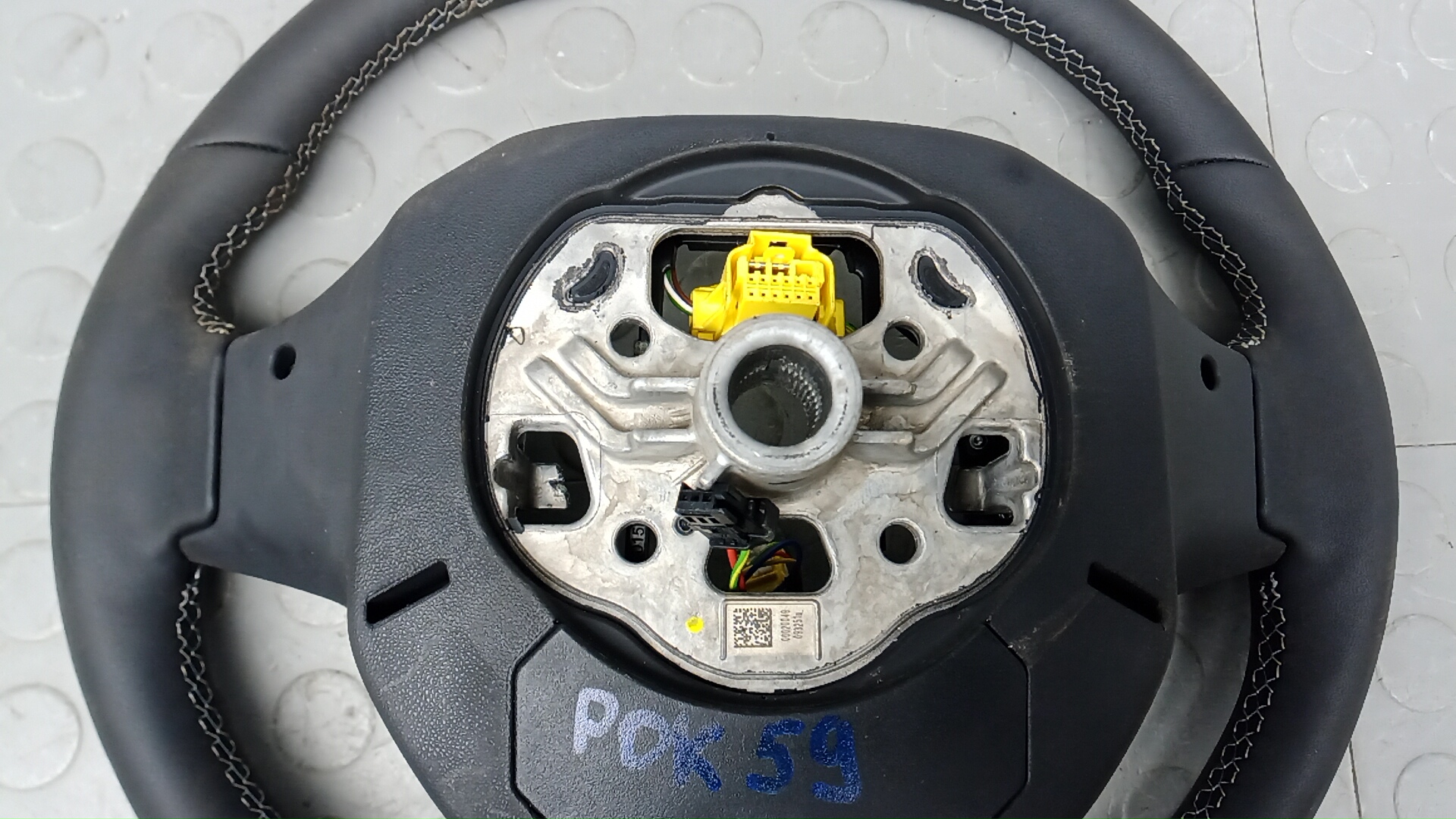 Рулевое колесо (руль)