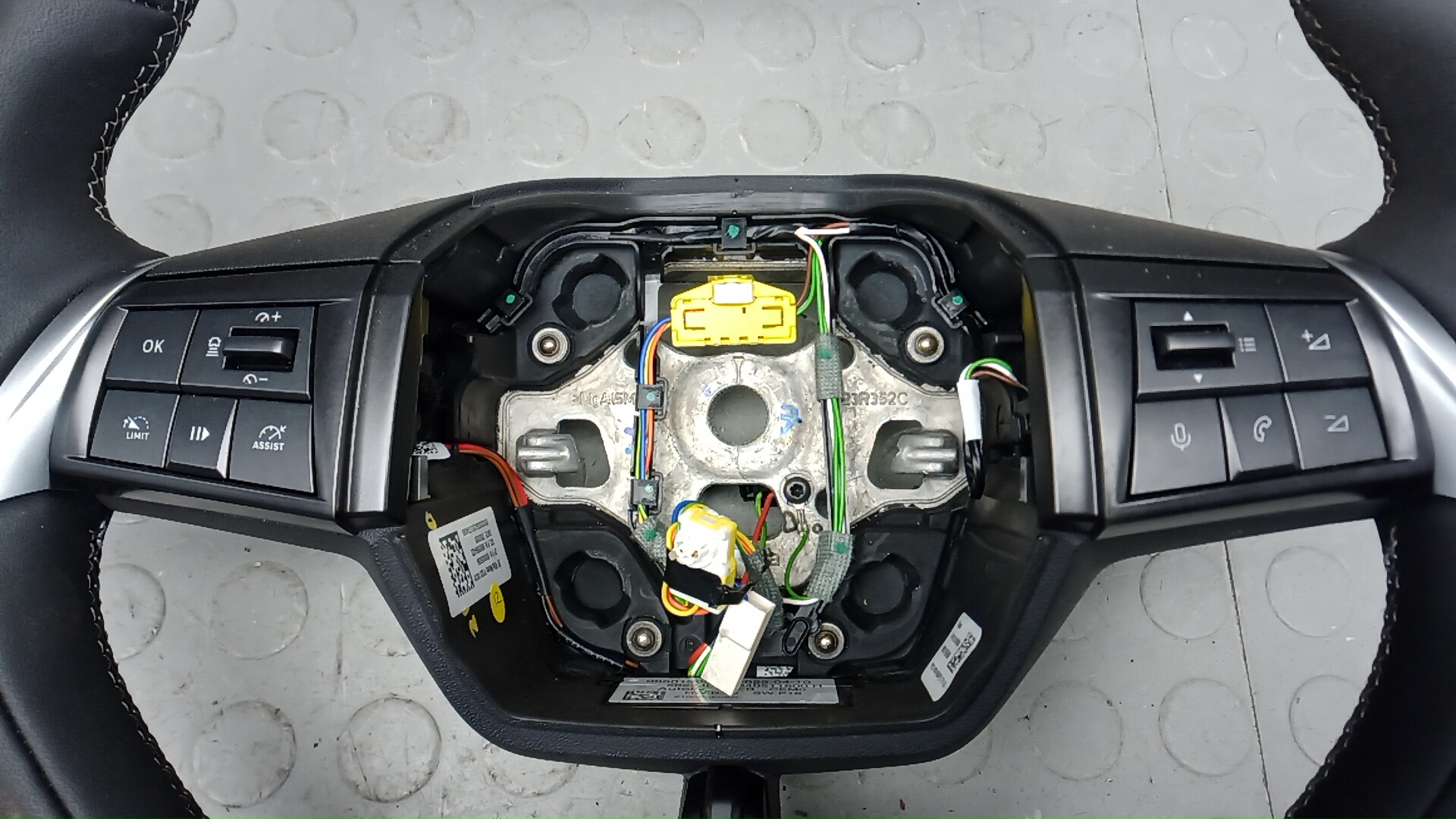 Рулевое колесо (руль)