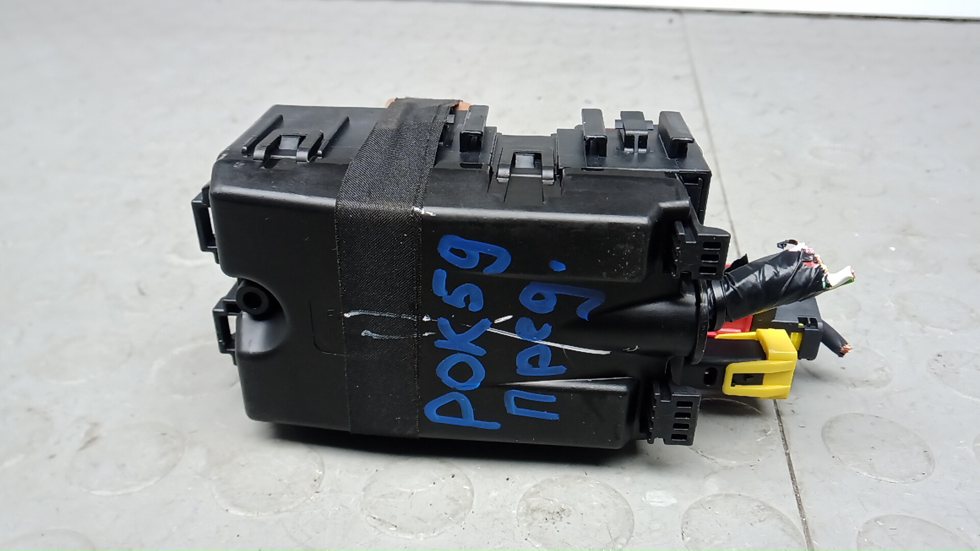 Блок предохранителей