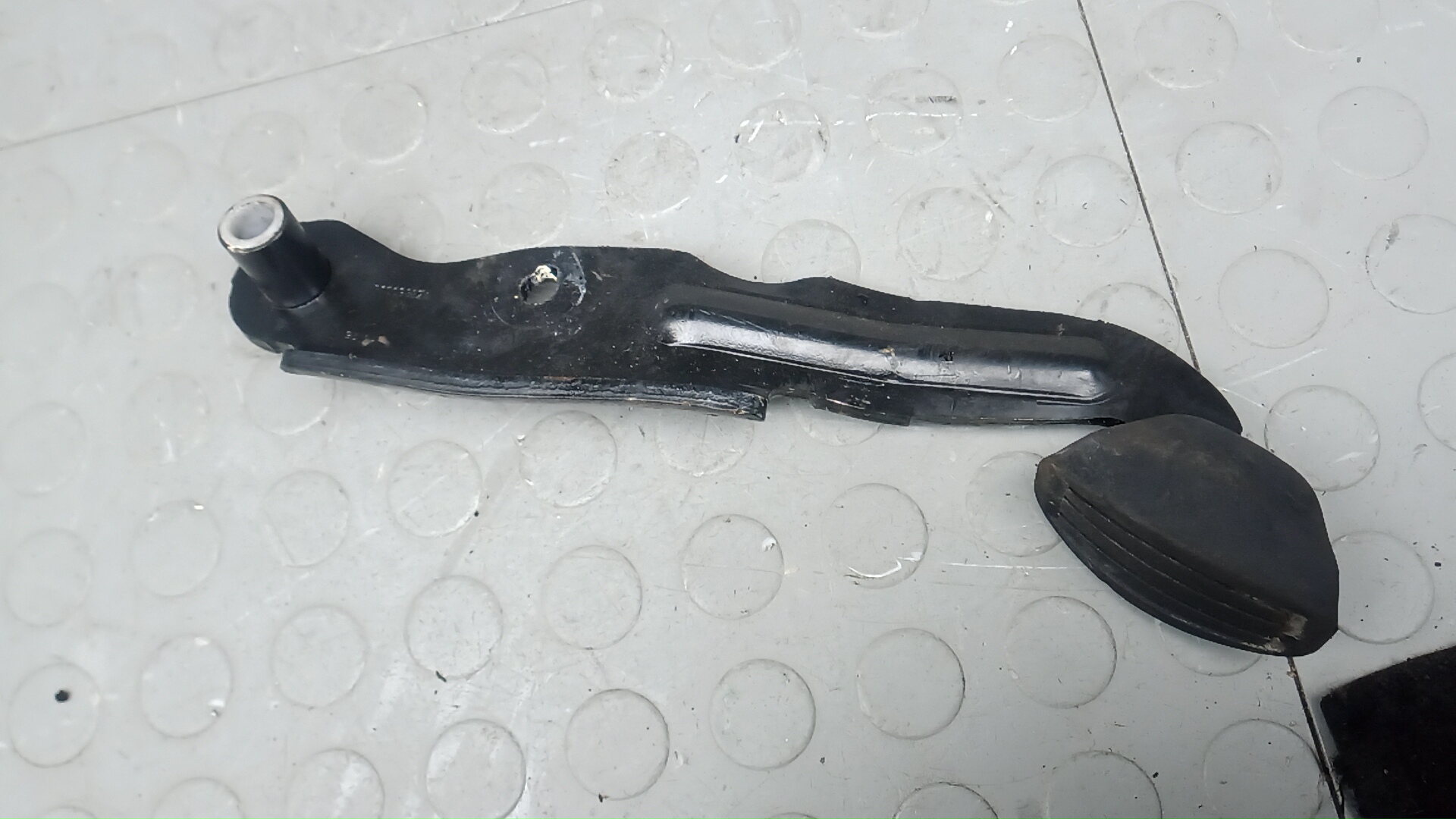 Педаль сцепления