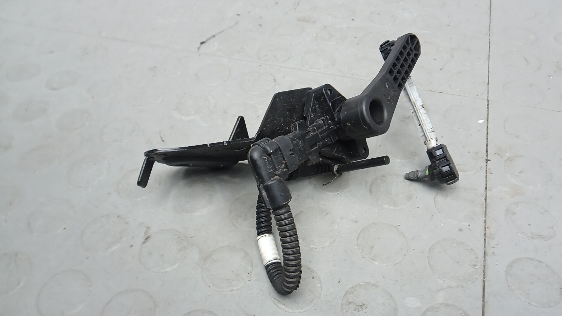 Датчик регулировки дорож. просвета