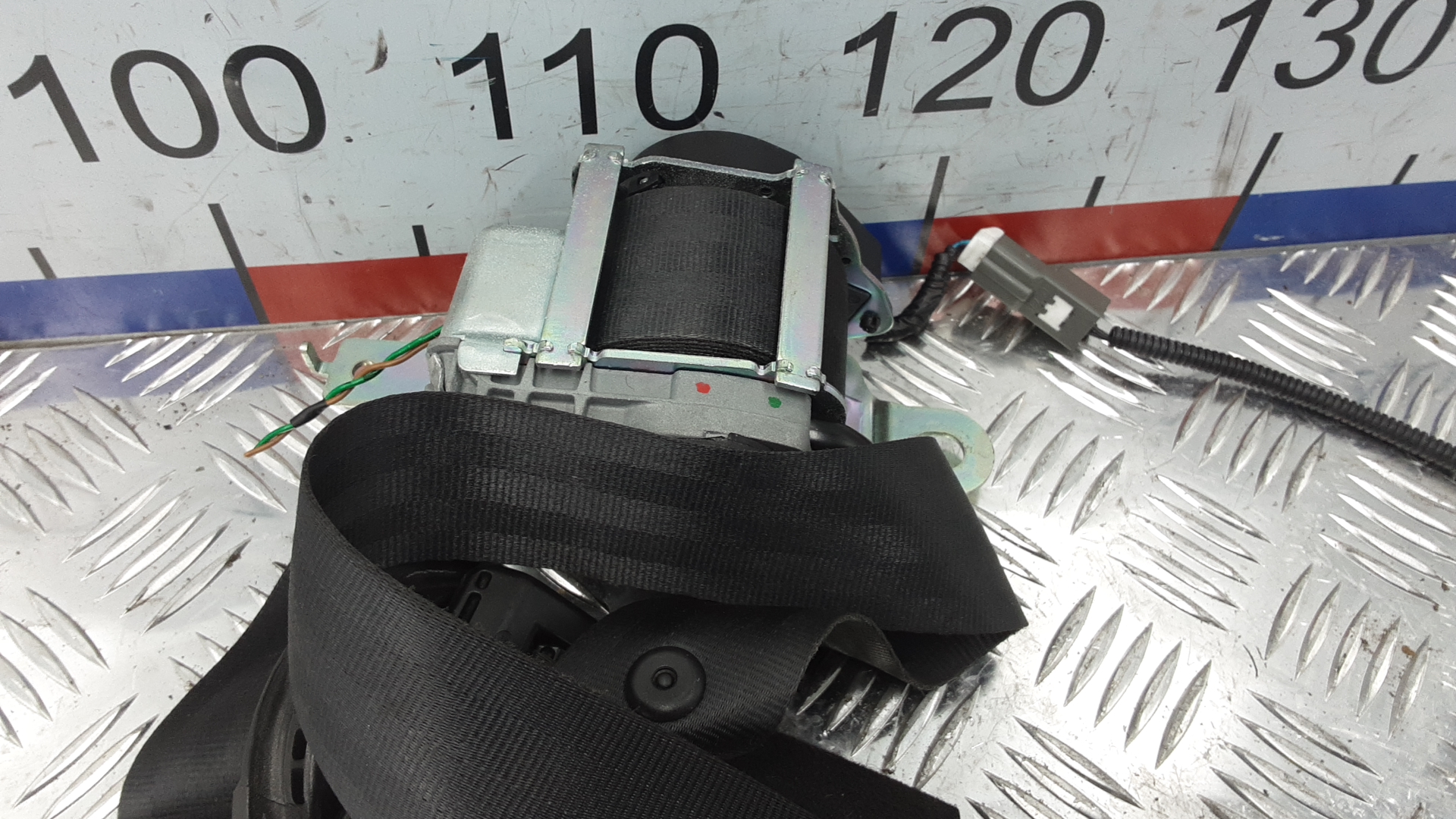 Ремень безопасности с пиропатроном