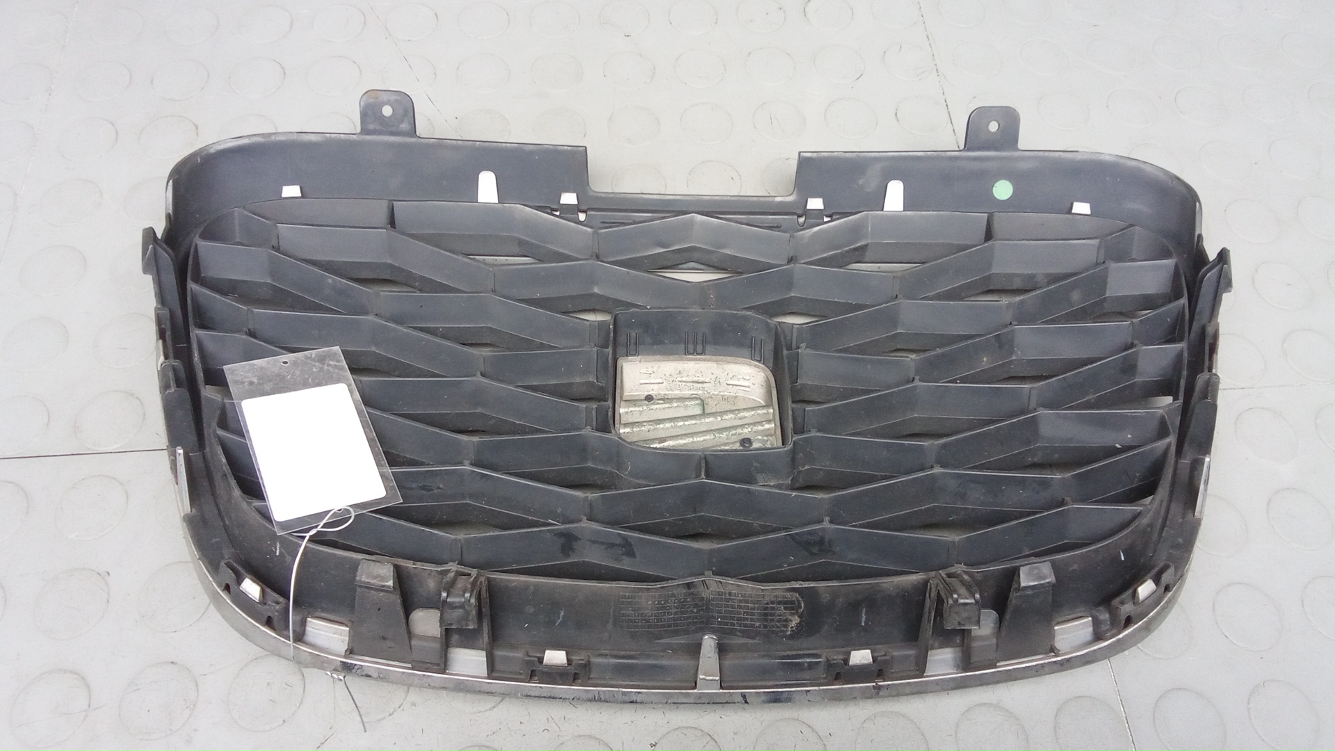 Решетка радиатора