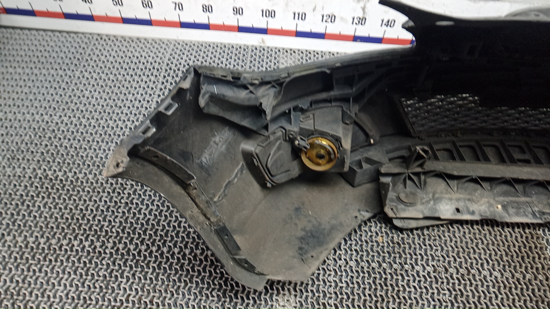 Бампер передний