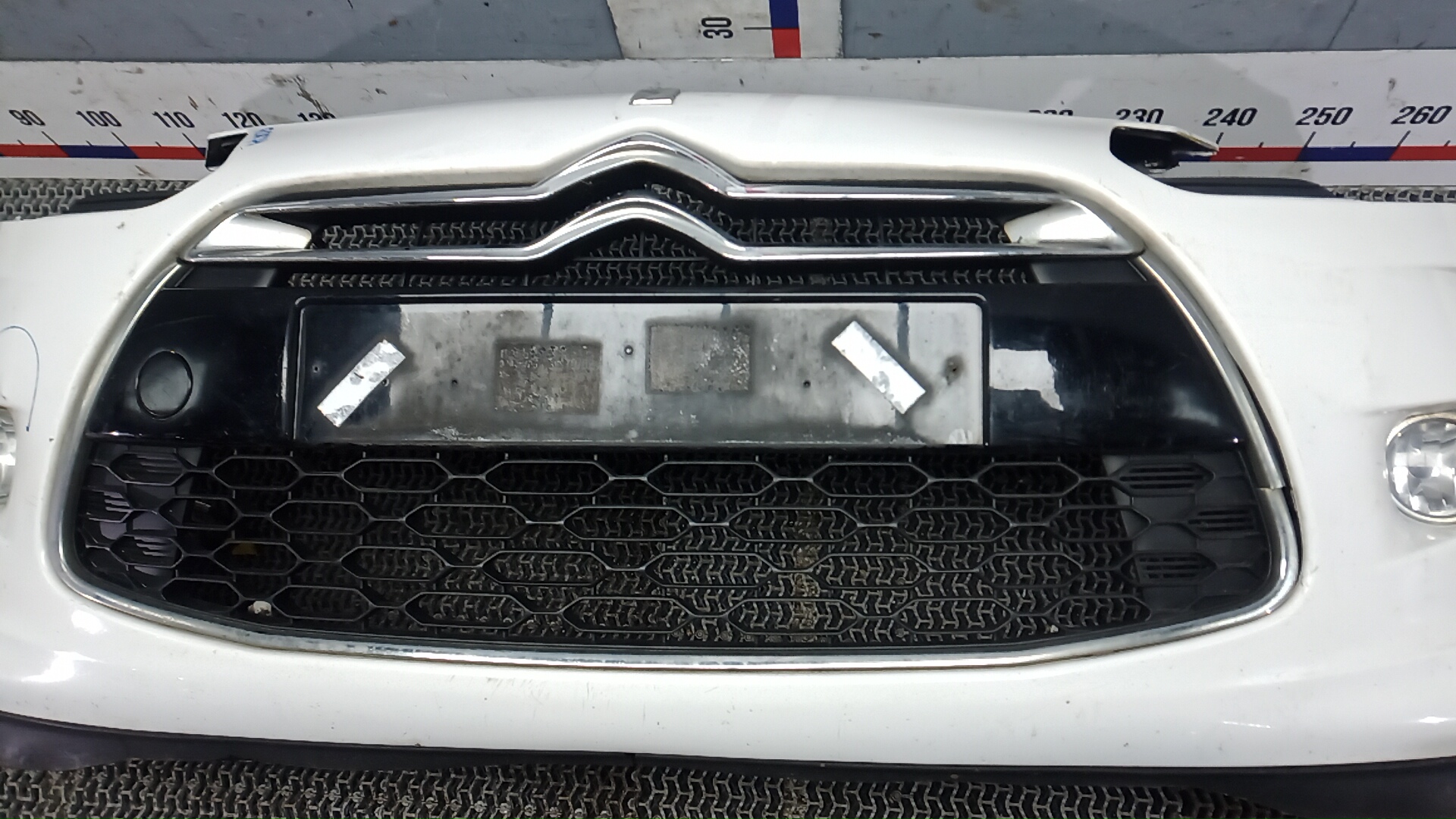 Бампер передний