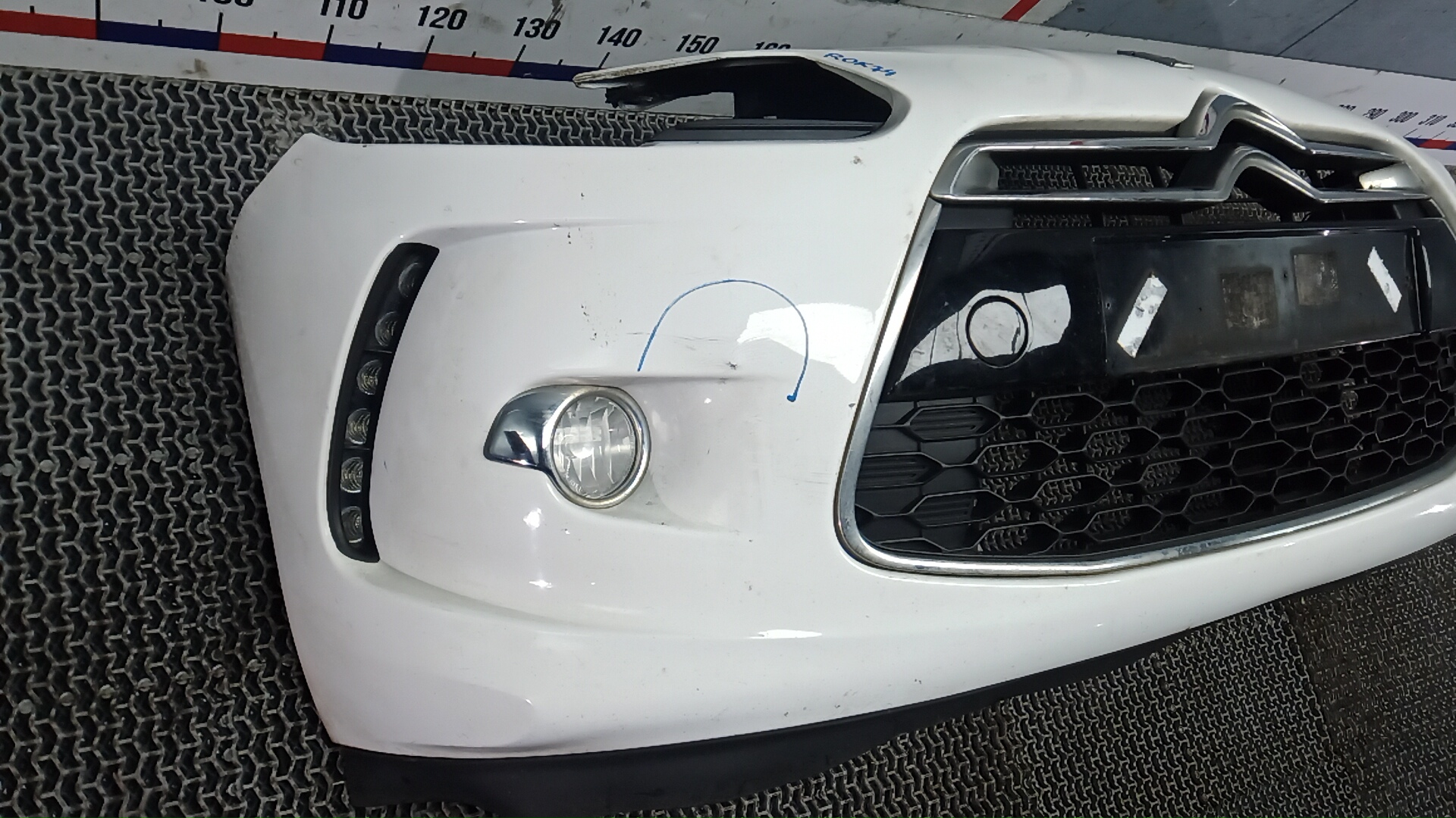 Бампер передний