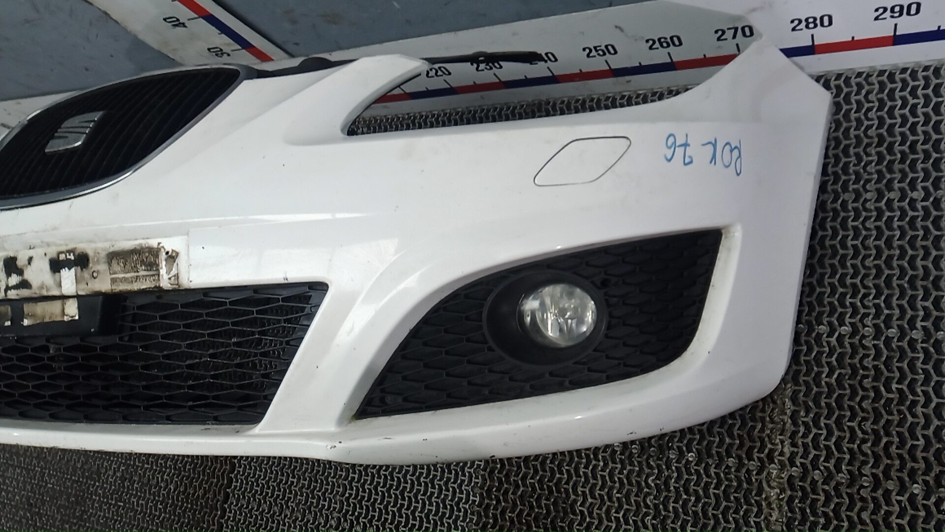 Бампер передний