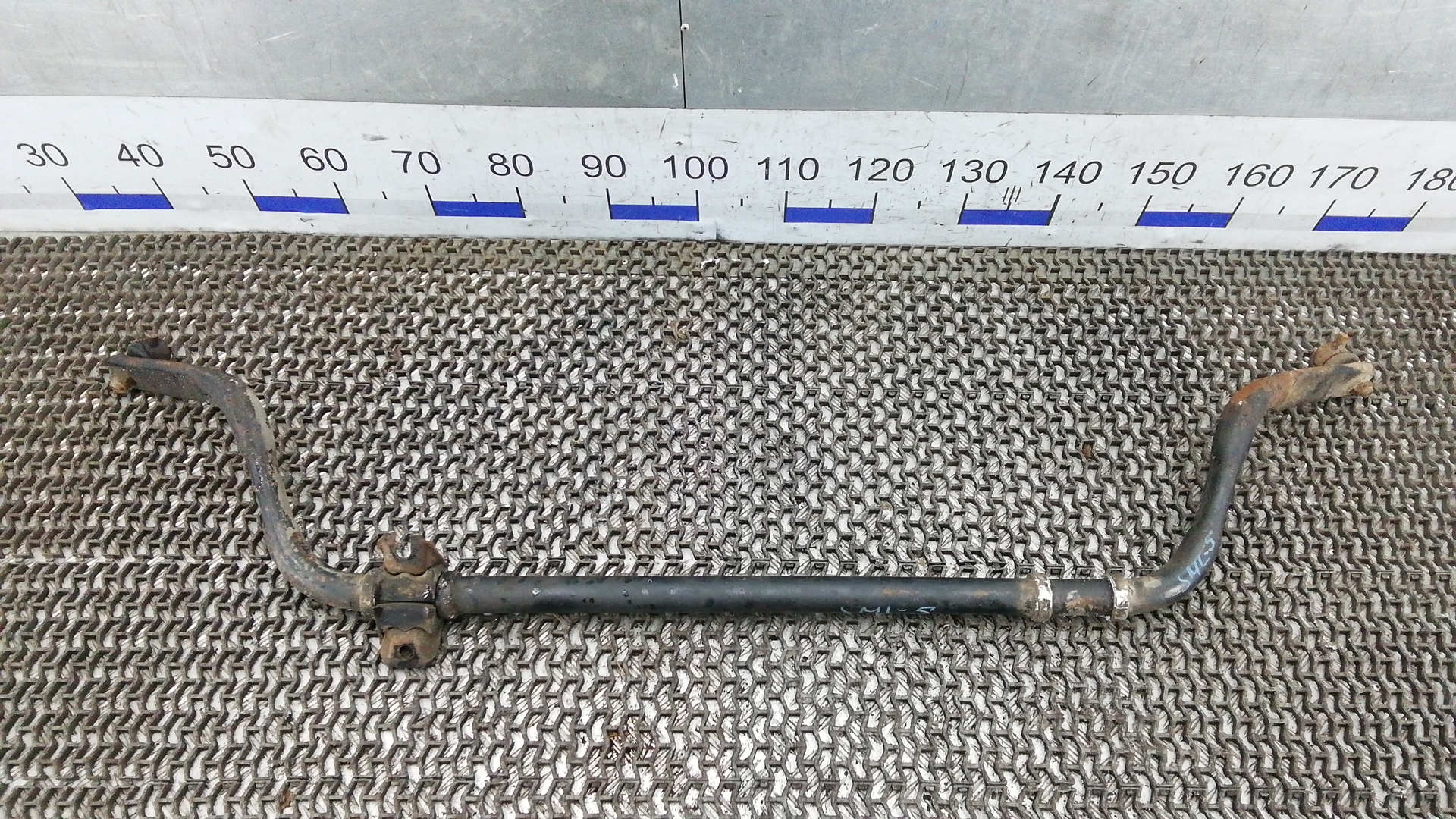 Стабилизатор передний