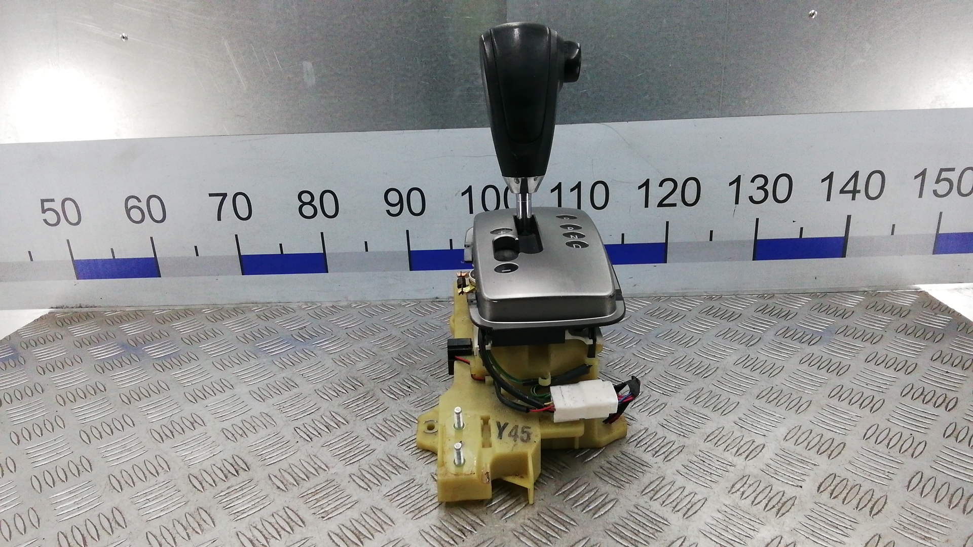 Кулиса МКПП / АКПП