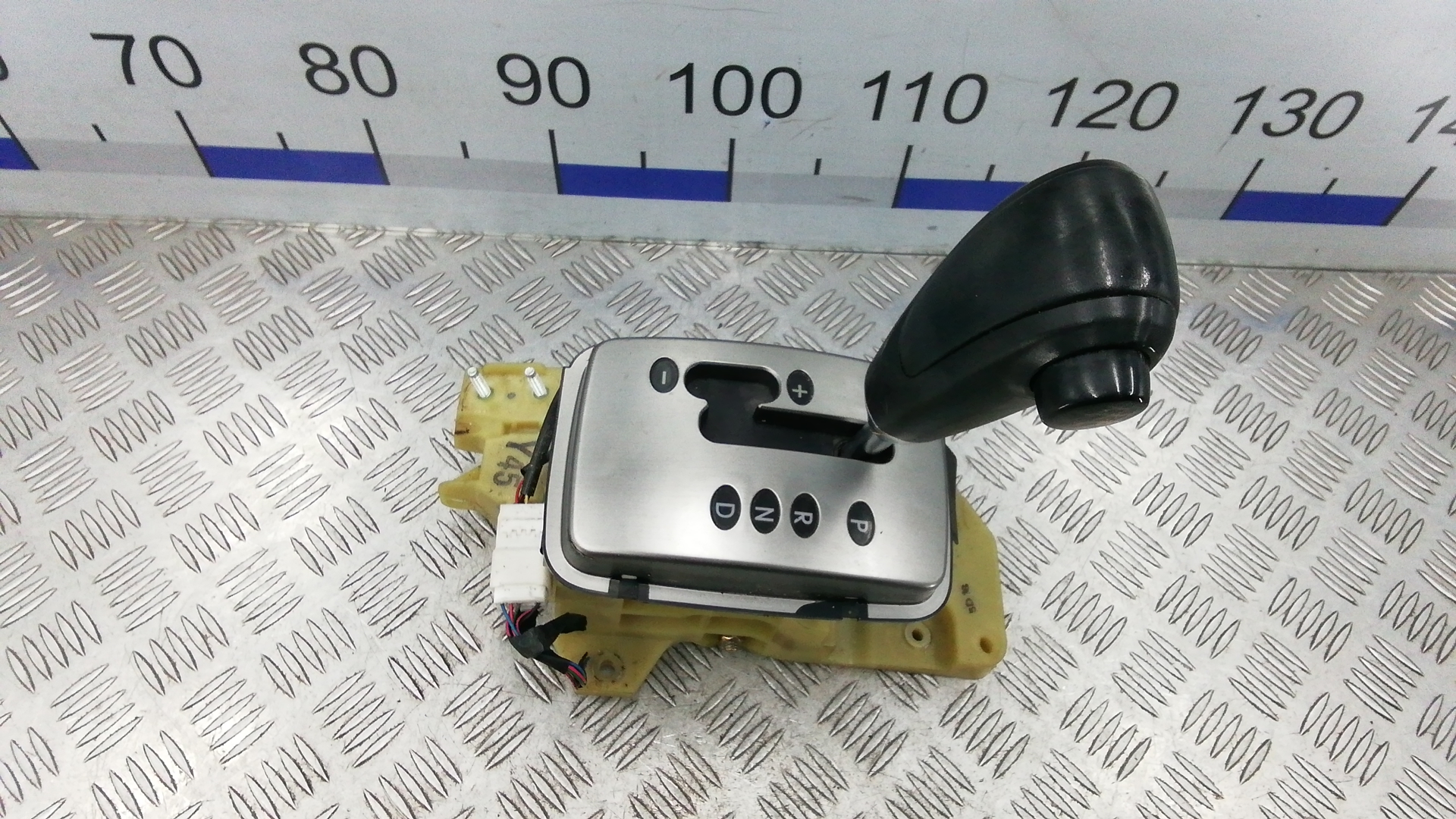 Кулиса МКПП / АКПП