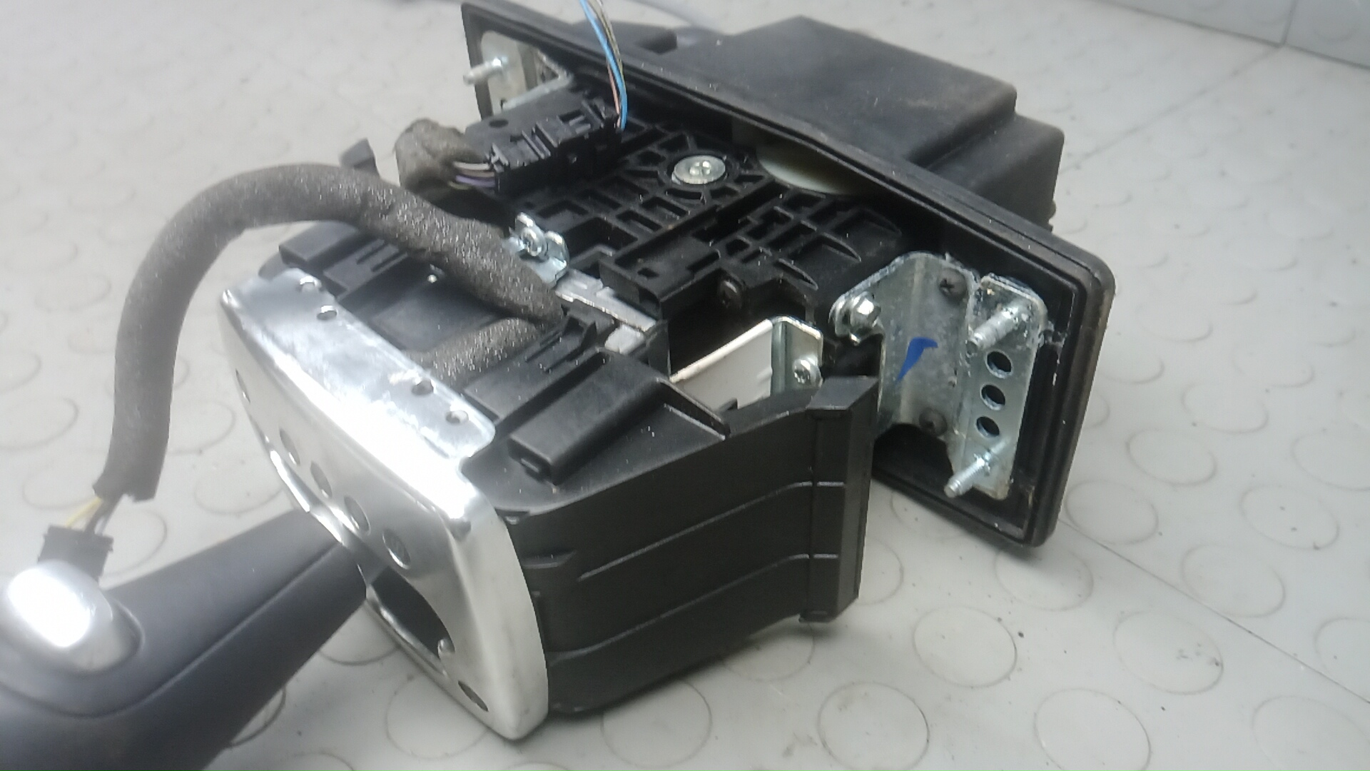 Кулиса МКПП / АКПП