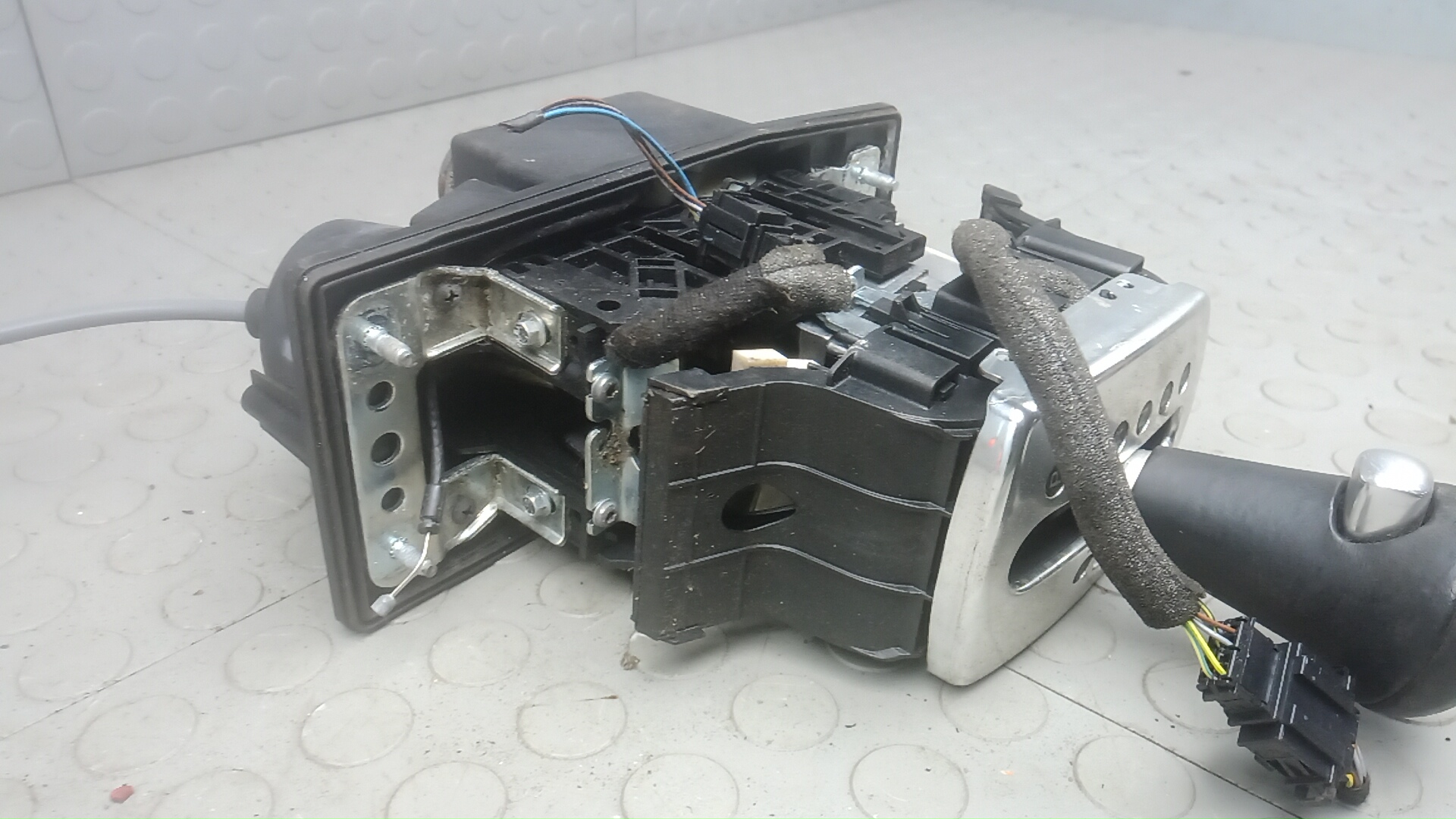 Кулиса МКПП / АКПП