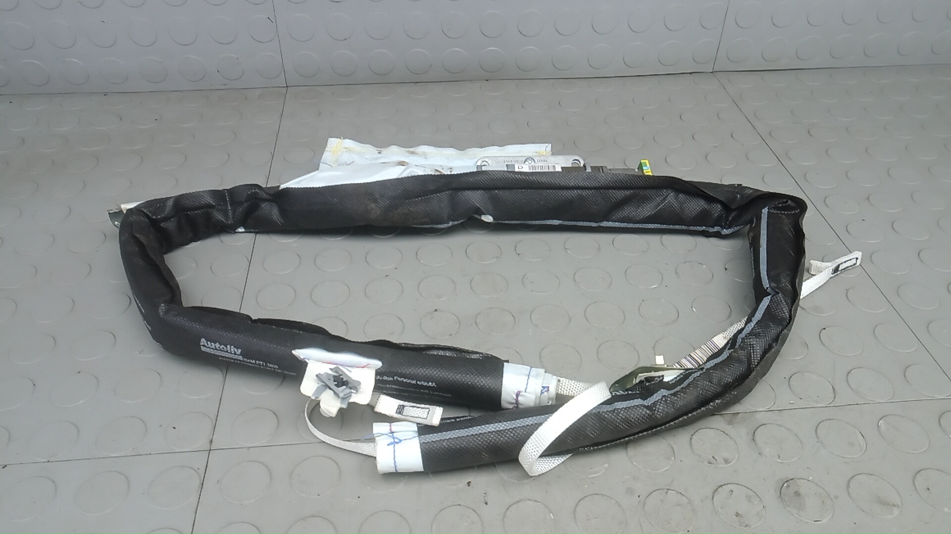 Подушка безопасности боковая (шторка)