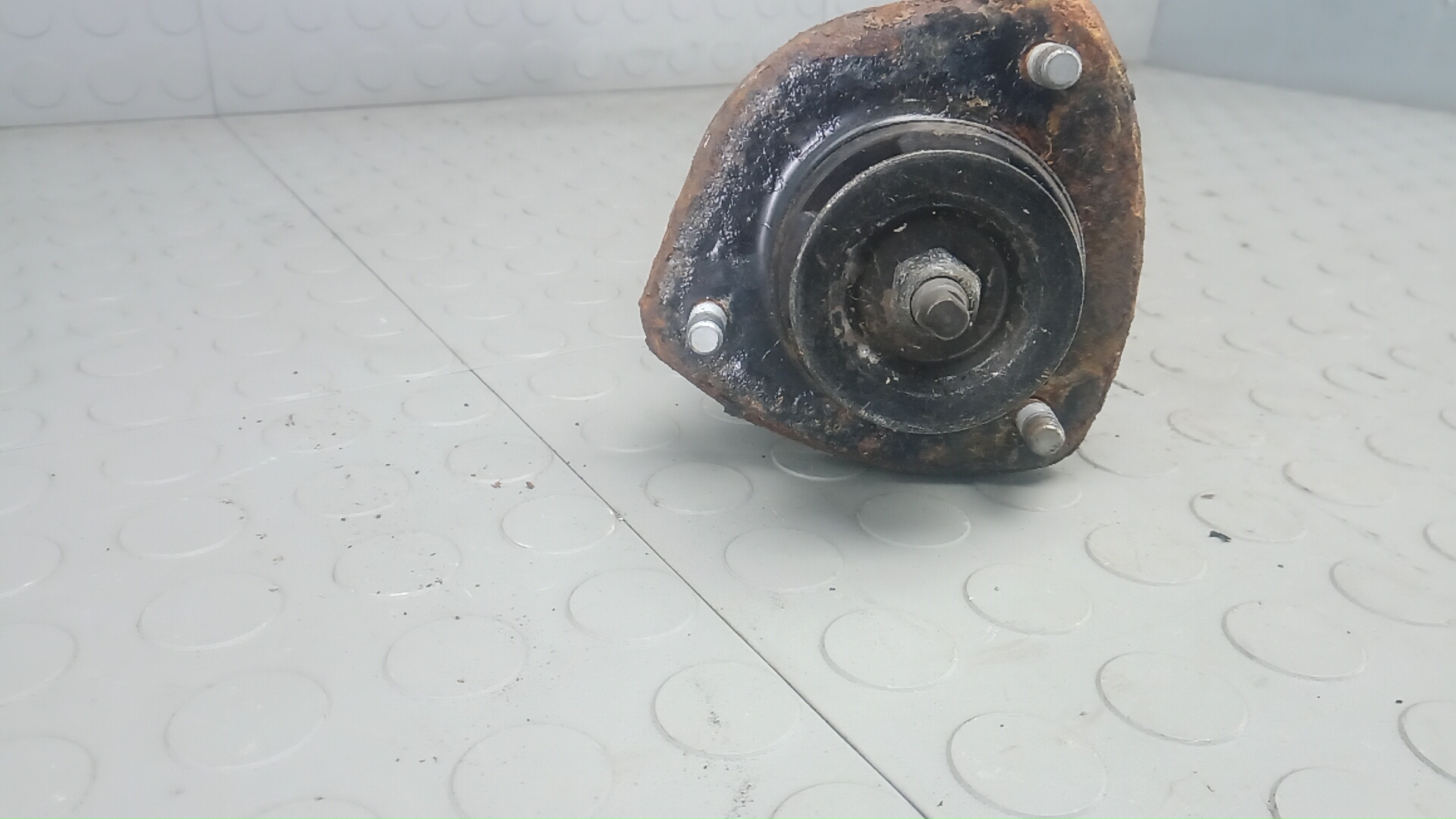 Амортизатор задний (стойка)