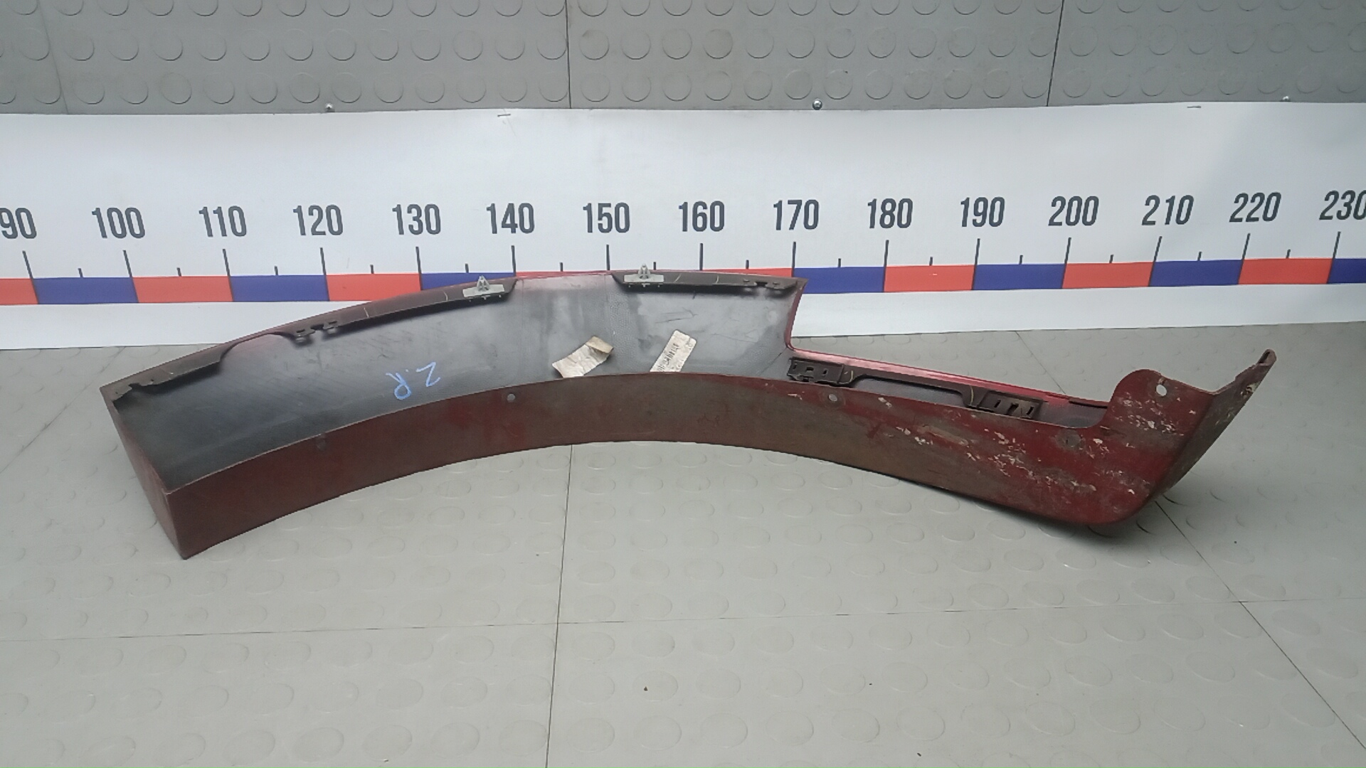 Молдинг заднего крыла правого