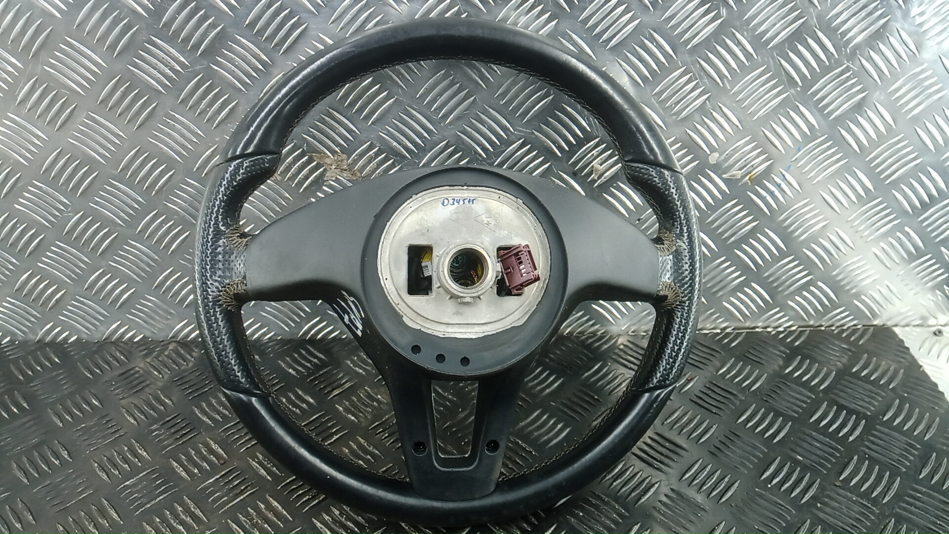 Рулевое колесо (руль)